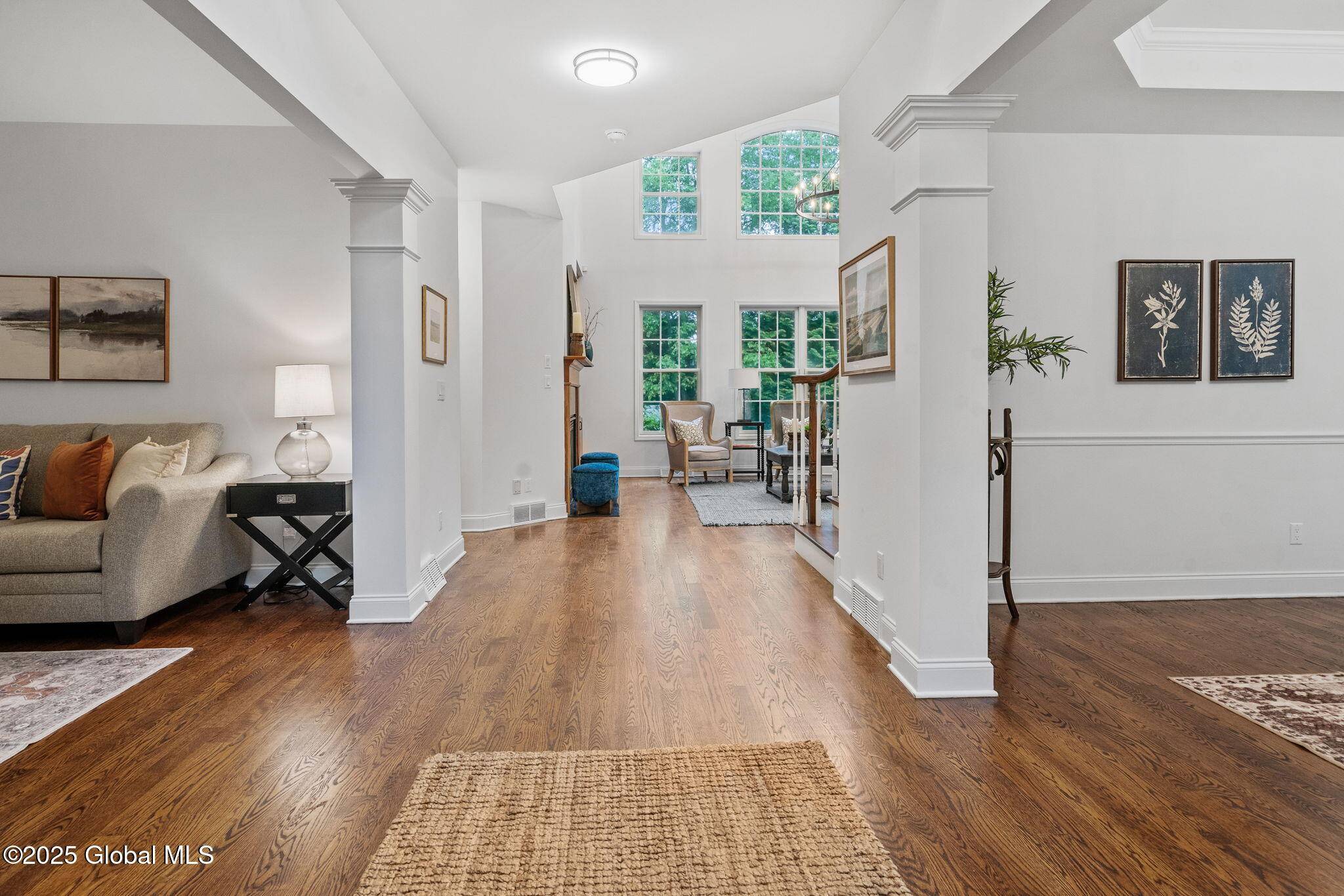 Schenectady, NY 12303,6004 Queen Mary Court