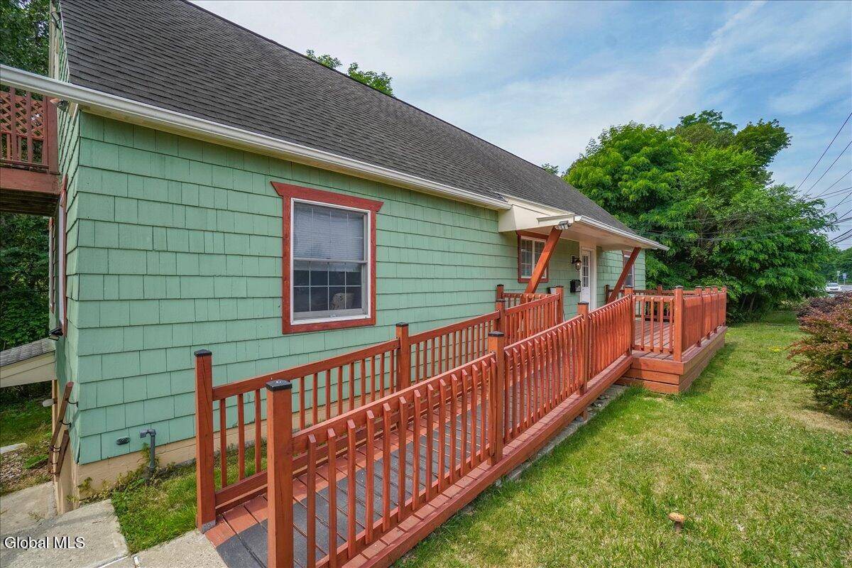 Rensselaer, NY 12144,620 Washington Avenue