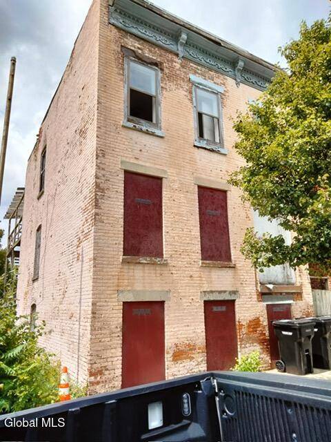 Troy, NY 12180,785 River Street