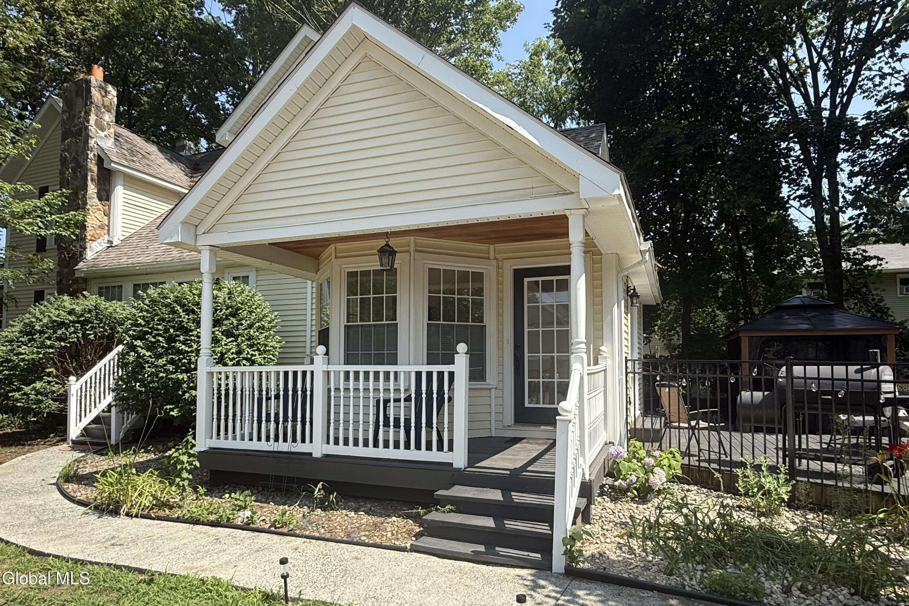 Saratoga Springs, Inside, NY 12866,308 Ballston Avenue #Rear