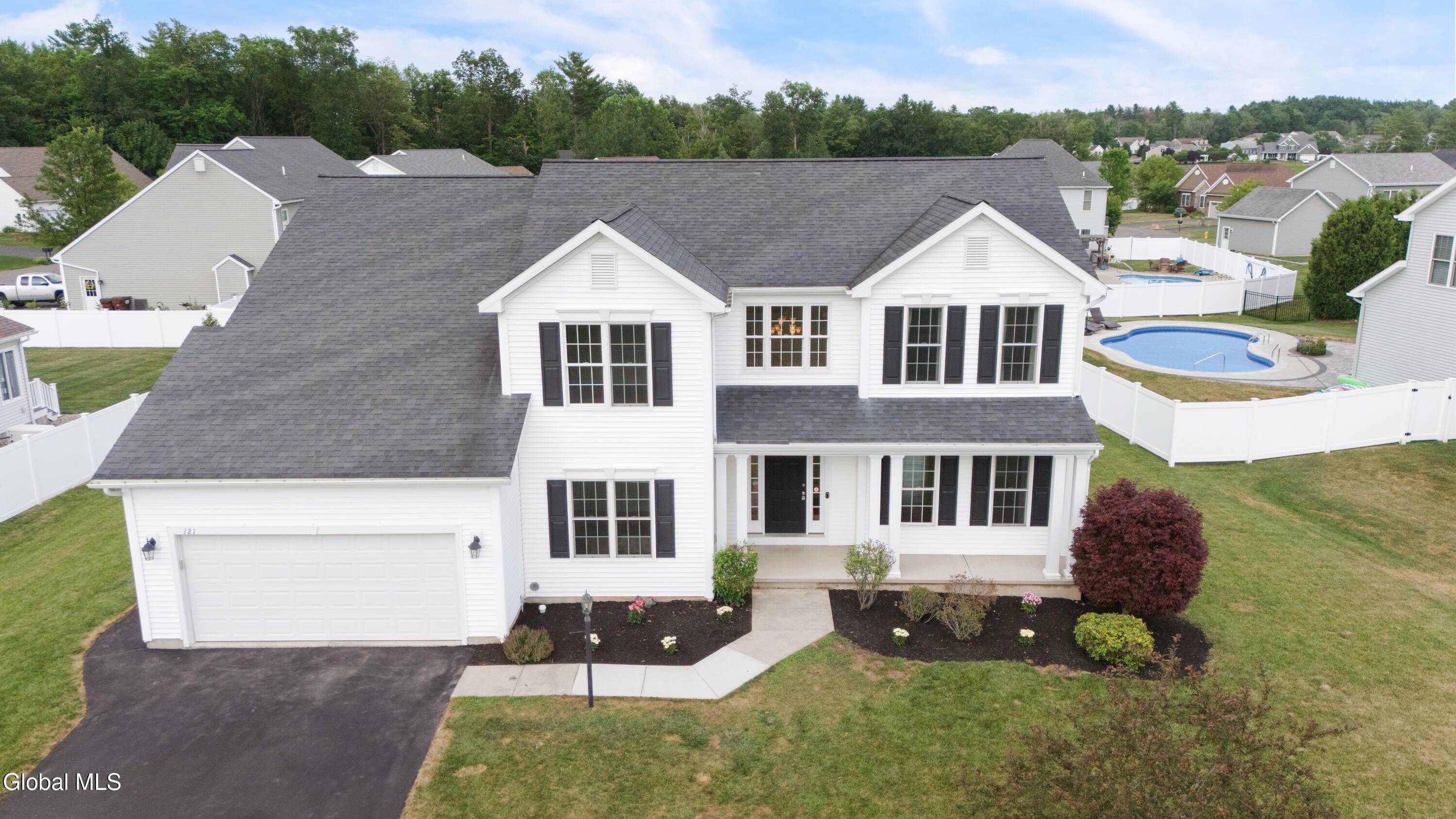 Bethlehem, NY 12158,121 Bridle Path
