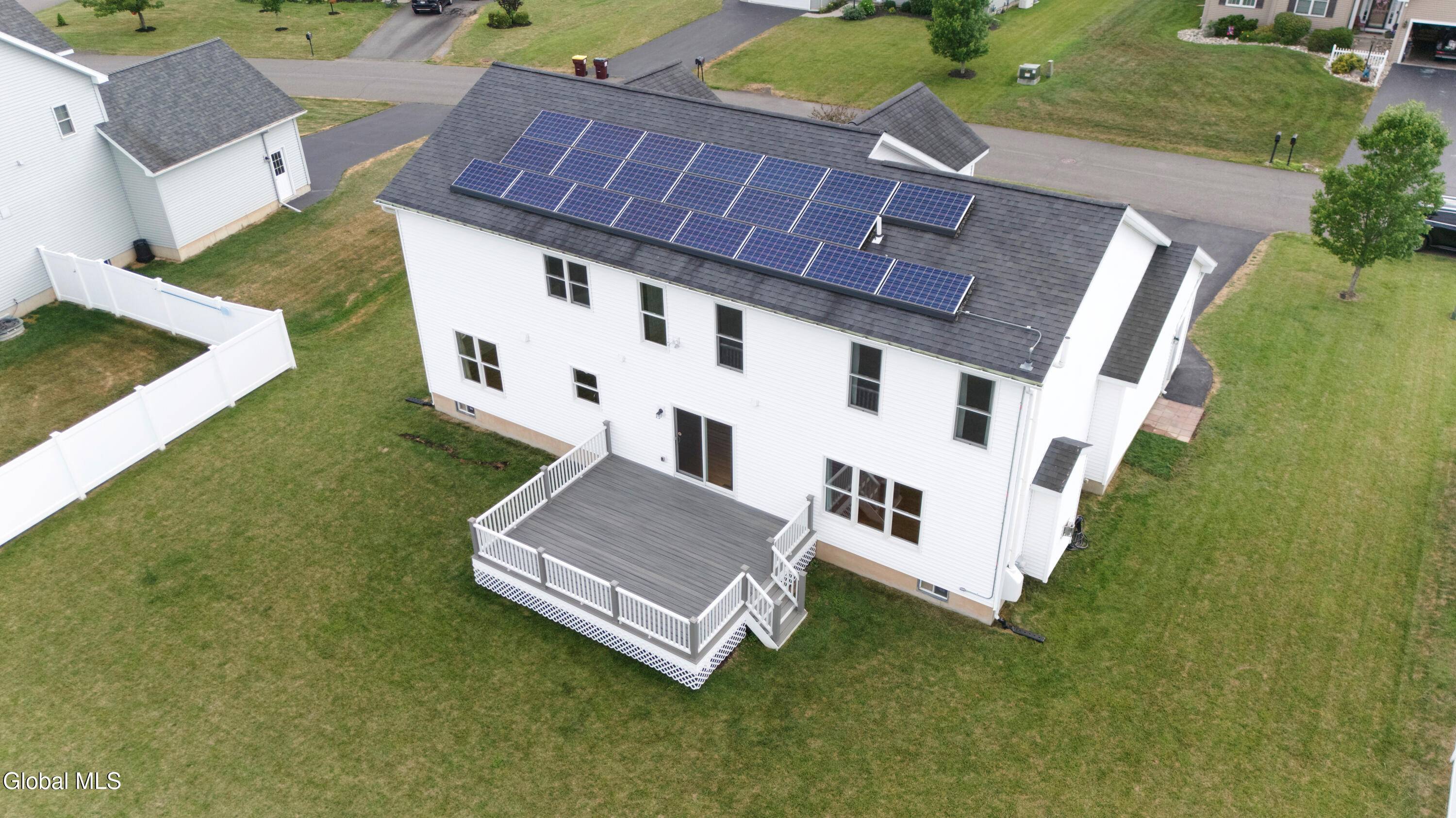 Bethlehem, NY 12158,121 Bridle Path