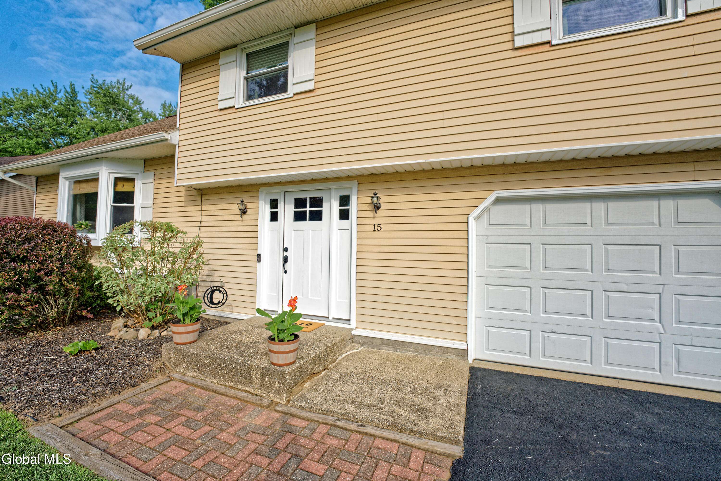 Clifton Park, NY 12019,15 Gretel Terrace