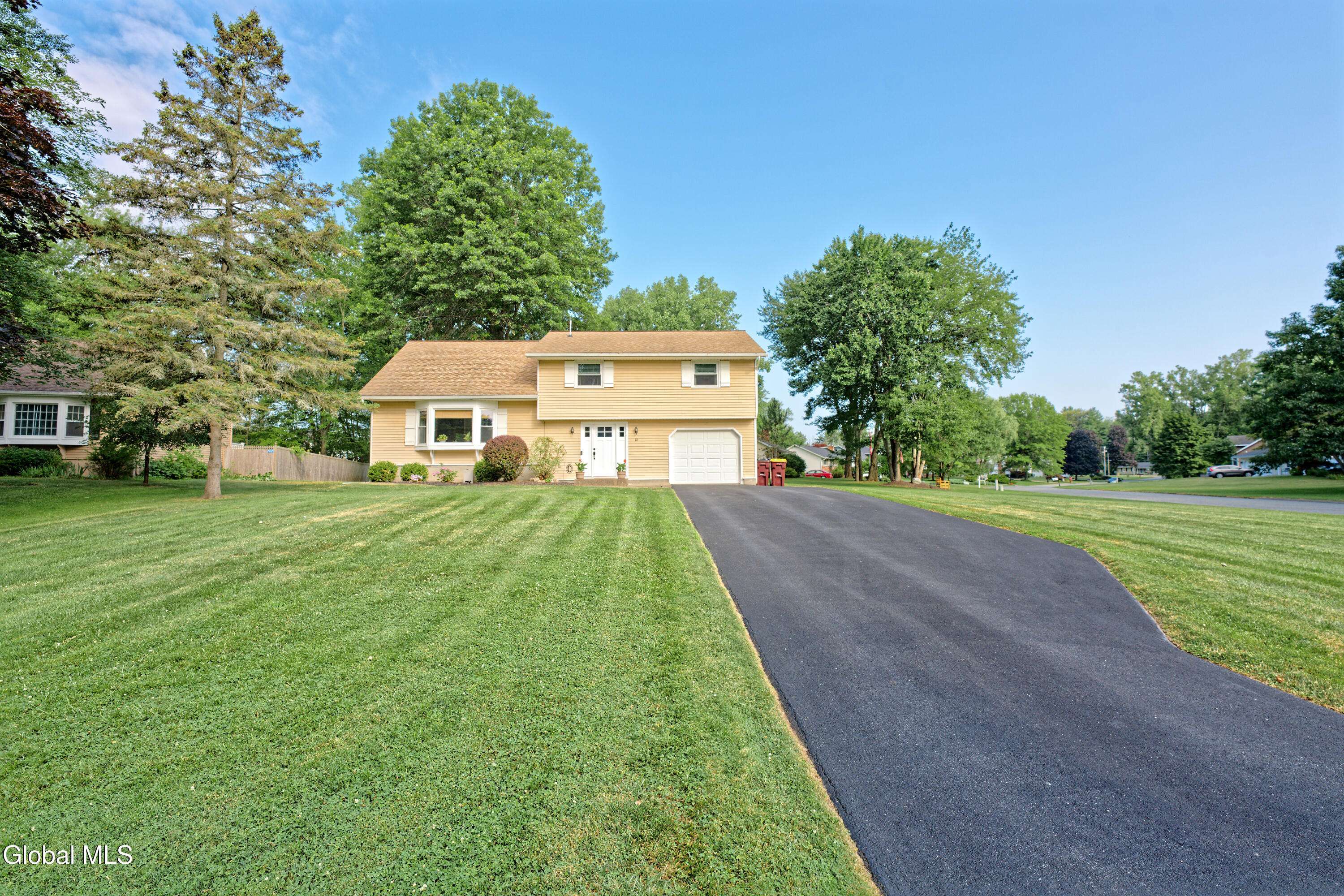 Clifton Park, NY 12019,15 Gretel Terrace