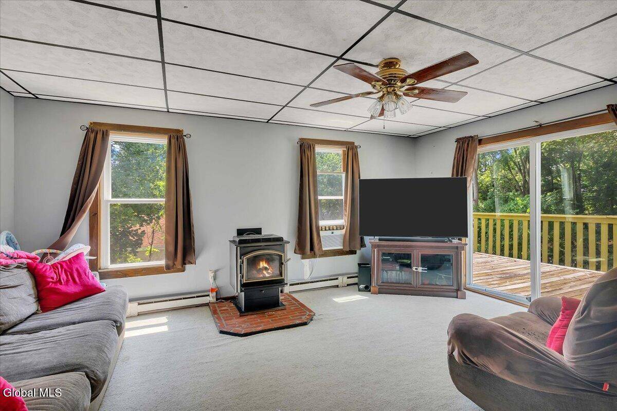 Troy, NY 12180,16 Billings Avenue