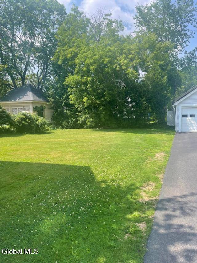 Gloversville, NY 12078,99 Second Avenue
