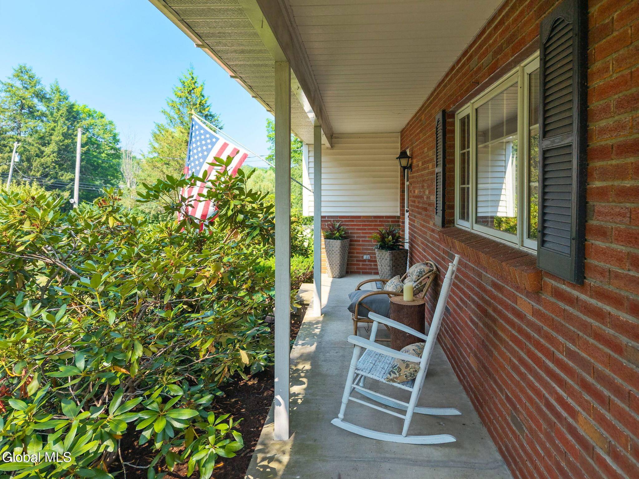 North Greenbush, NY 12144,4441 NY Highway 43