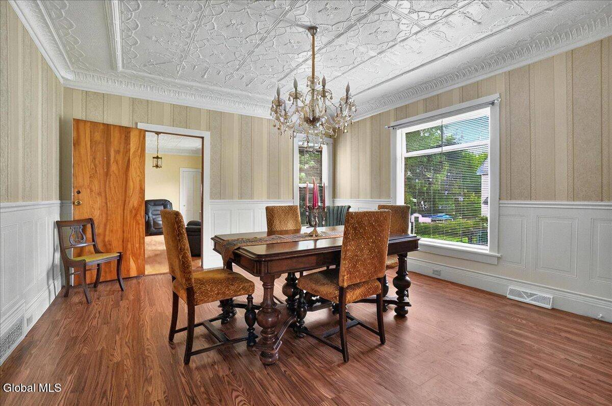 Gloversville, NY 12078,44 Forest Street