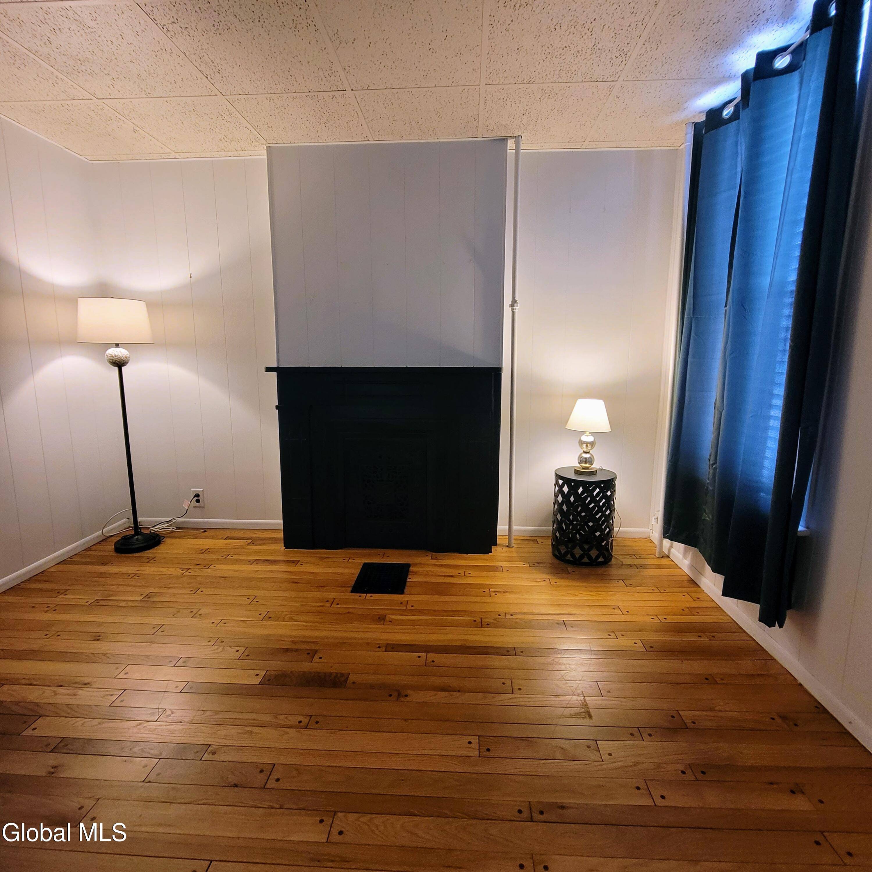 Troy, NY 12180,192 Hill Street #1