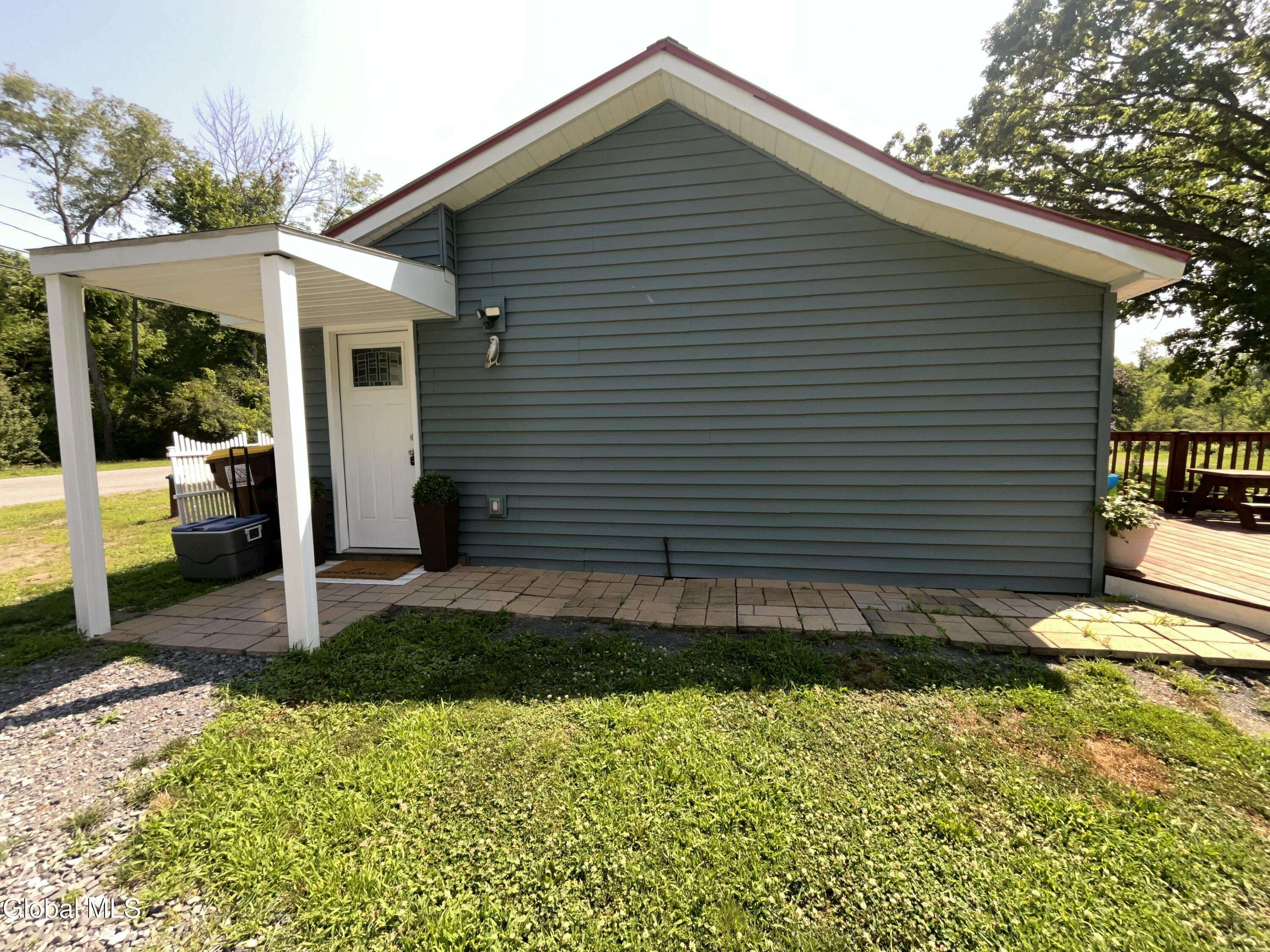 Greenwich, NY 12834,6 Clarks Mills Road