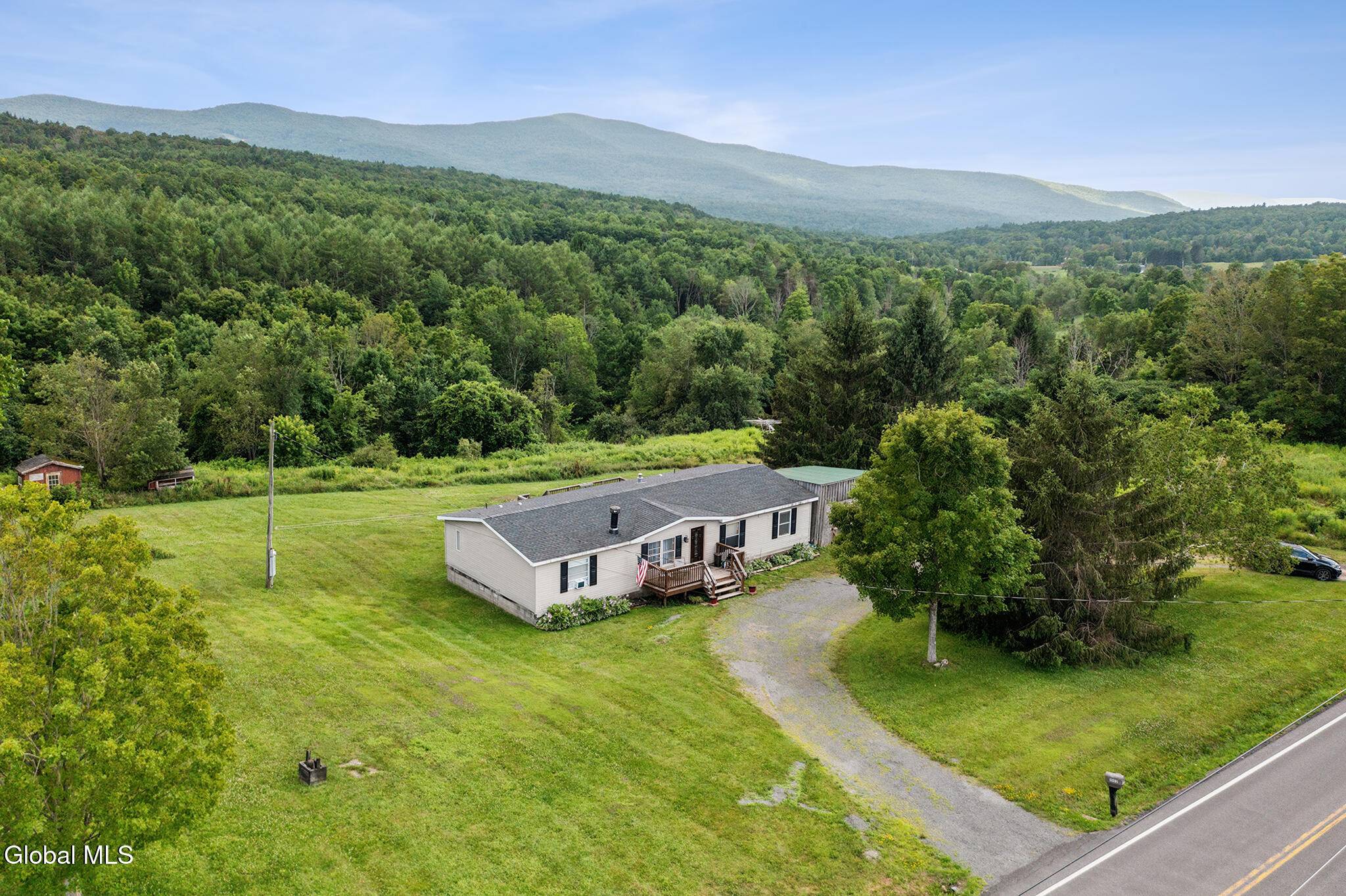 Gilboa, NY 12076,1002 Potter Mtn Road