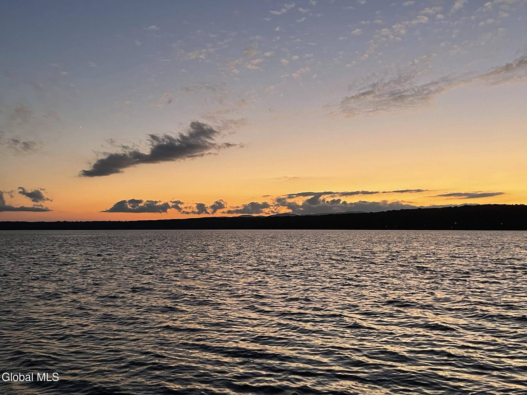Edinburg, NY 12134,858 S Shore Road