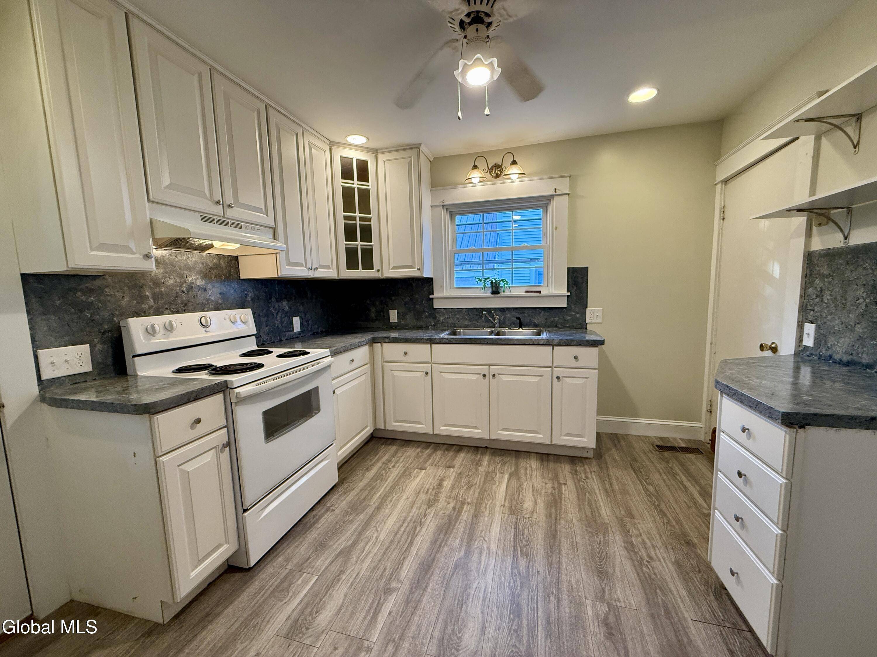 Glens Falls, NY 12801,48 Sagamore Street