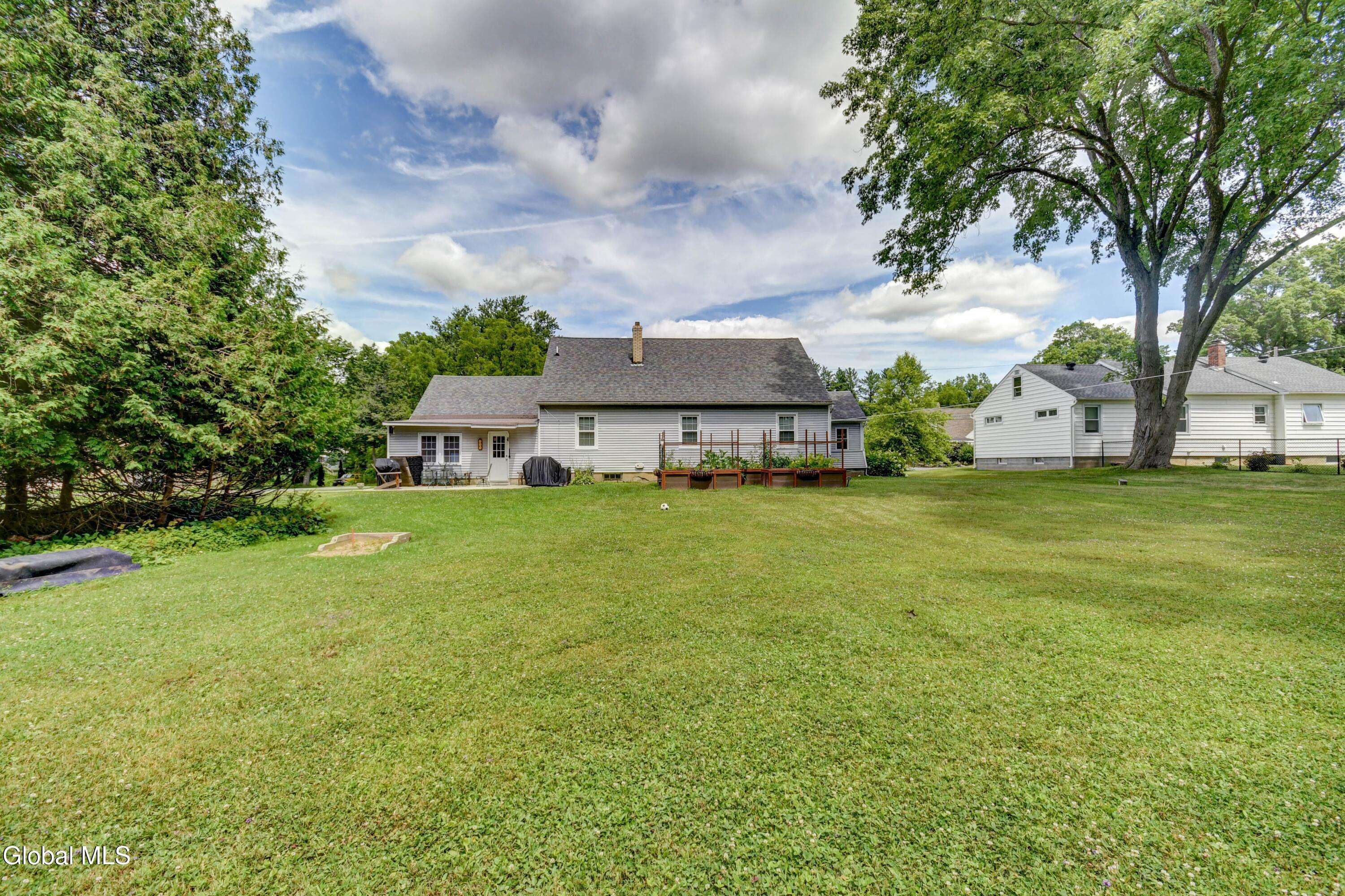 Hagaman, NY 12086,14 Lansing Street