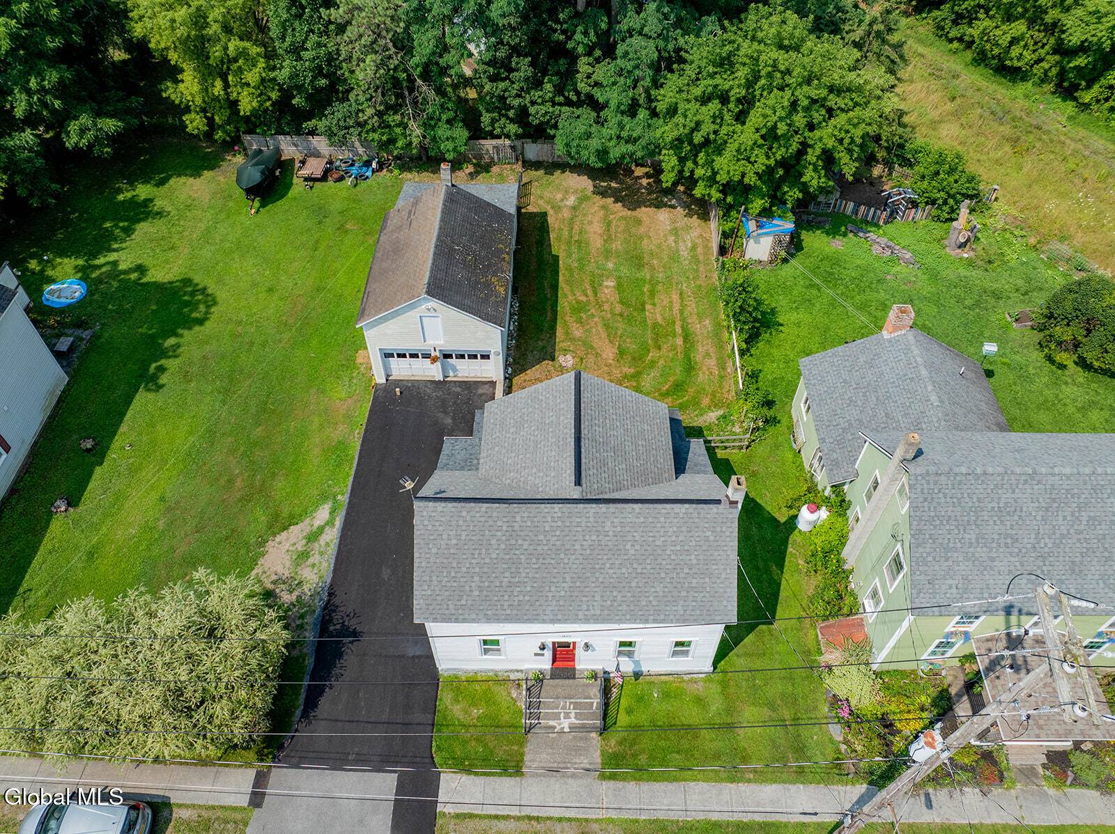 Salem, NY 12865,9 Academy Street