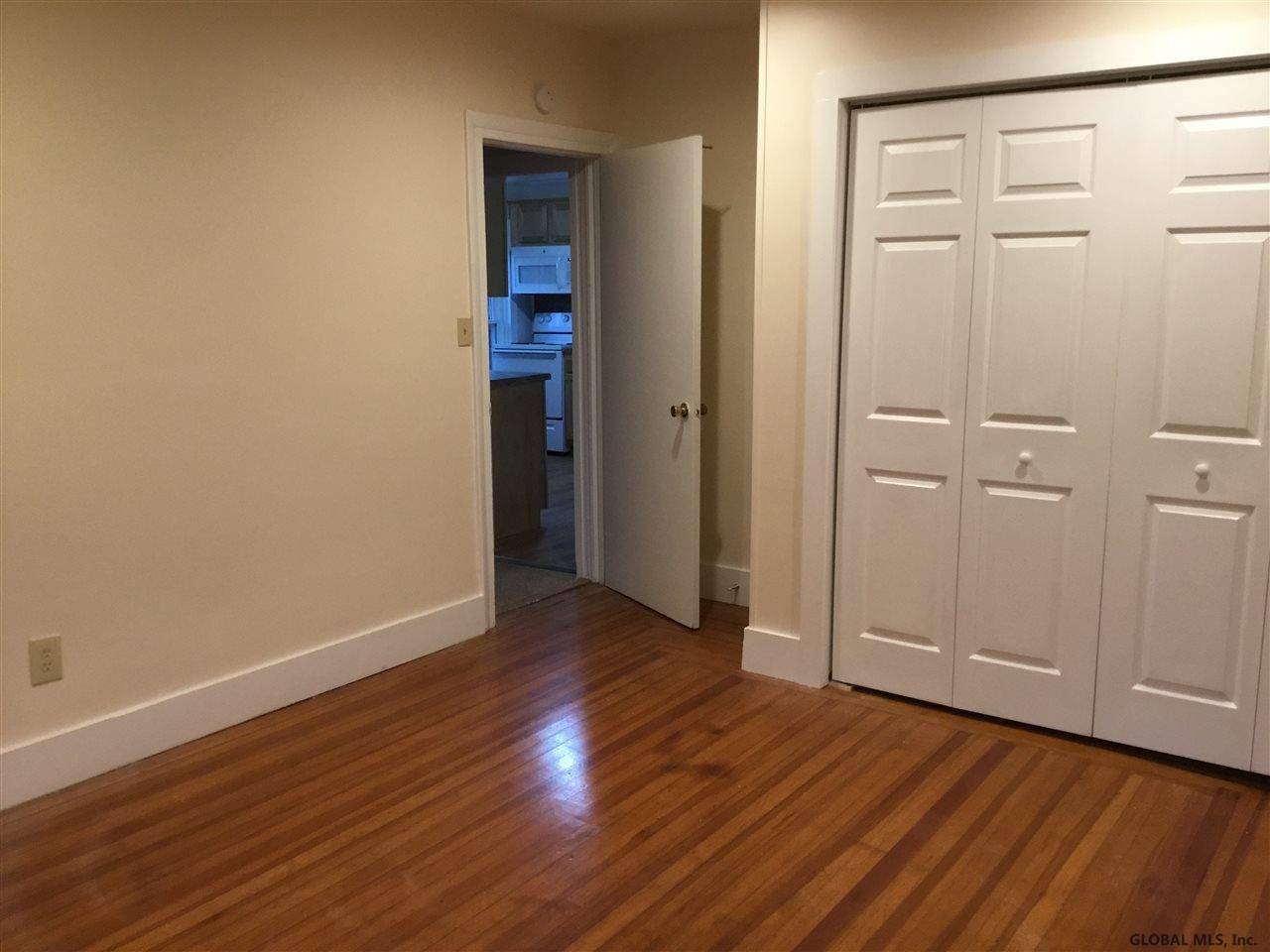 Ballston Spa, NY 12020,57 Malta Avenue ##B