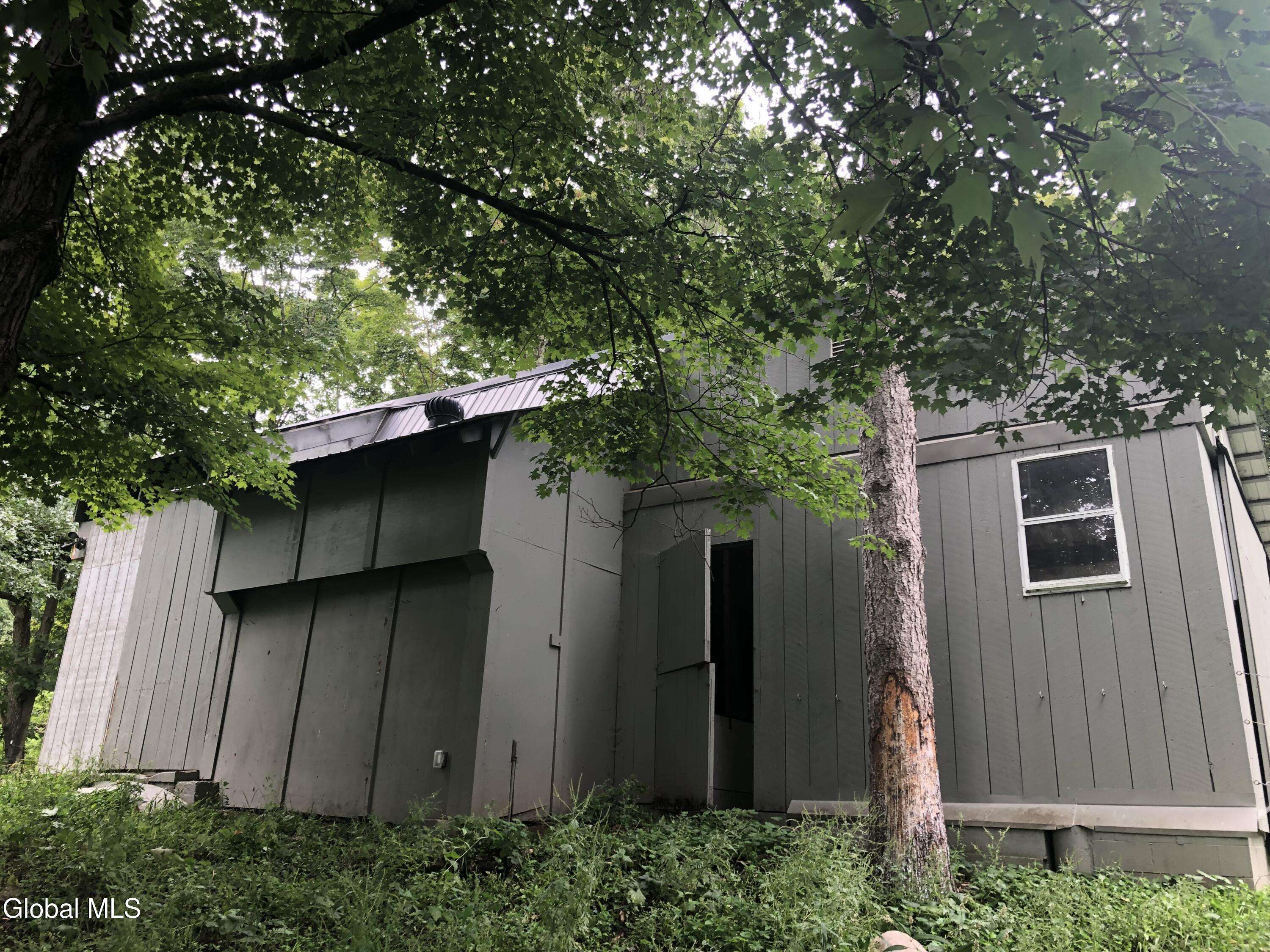 Mechanicville, NY 12118,164 Route 67 #APT 11