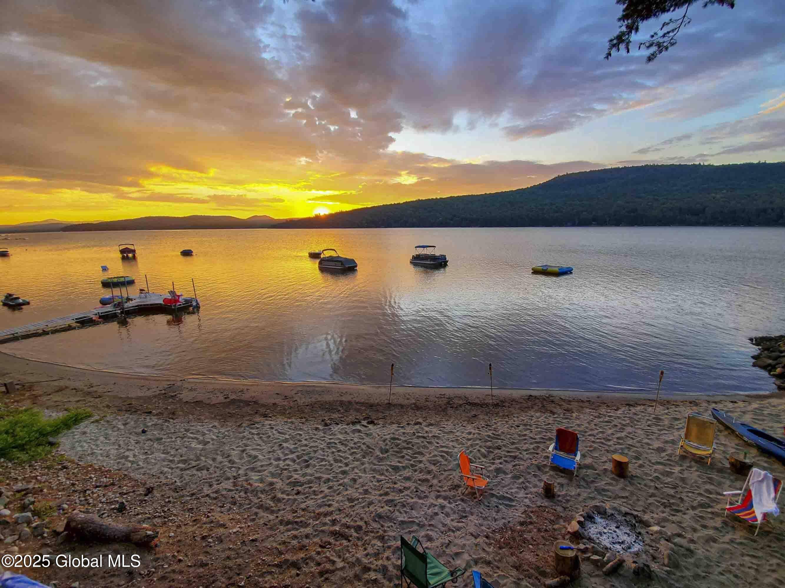 Schroon Lake, NY 12870,3 Alburnorm