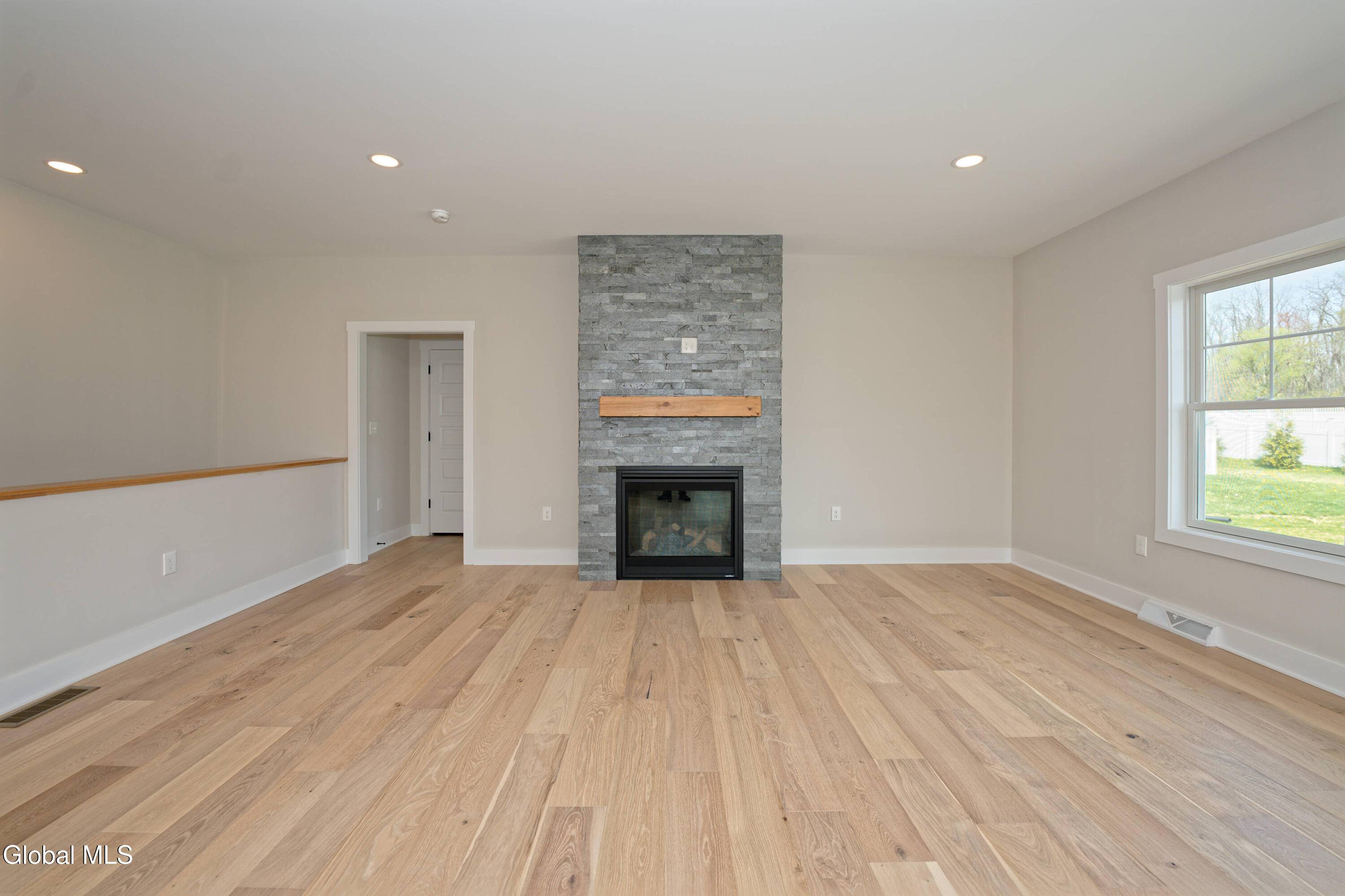 East Greenbush, NY 12033,2802 Phillips Road