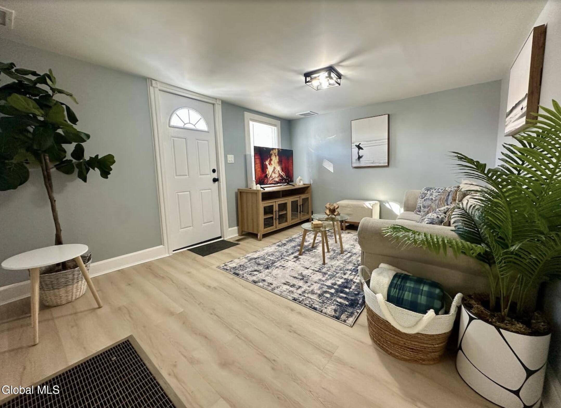 Albany, NY 12205,4207 Albany Street