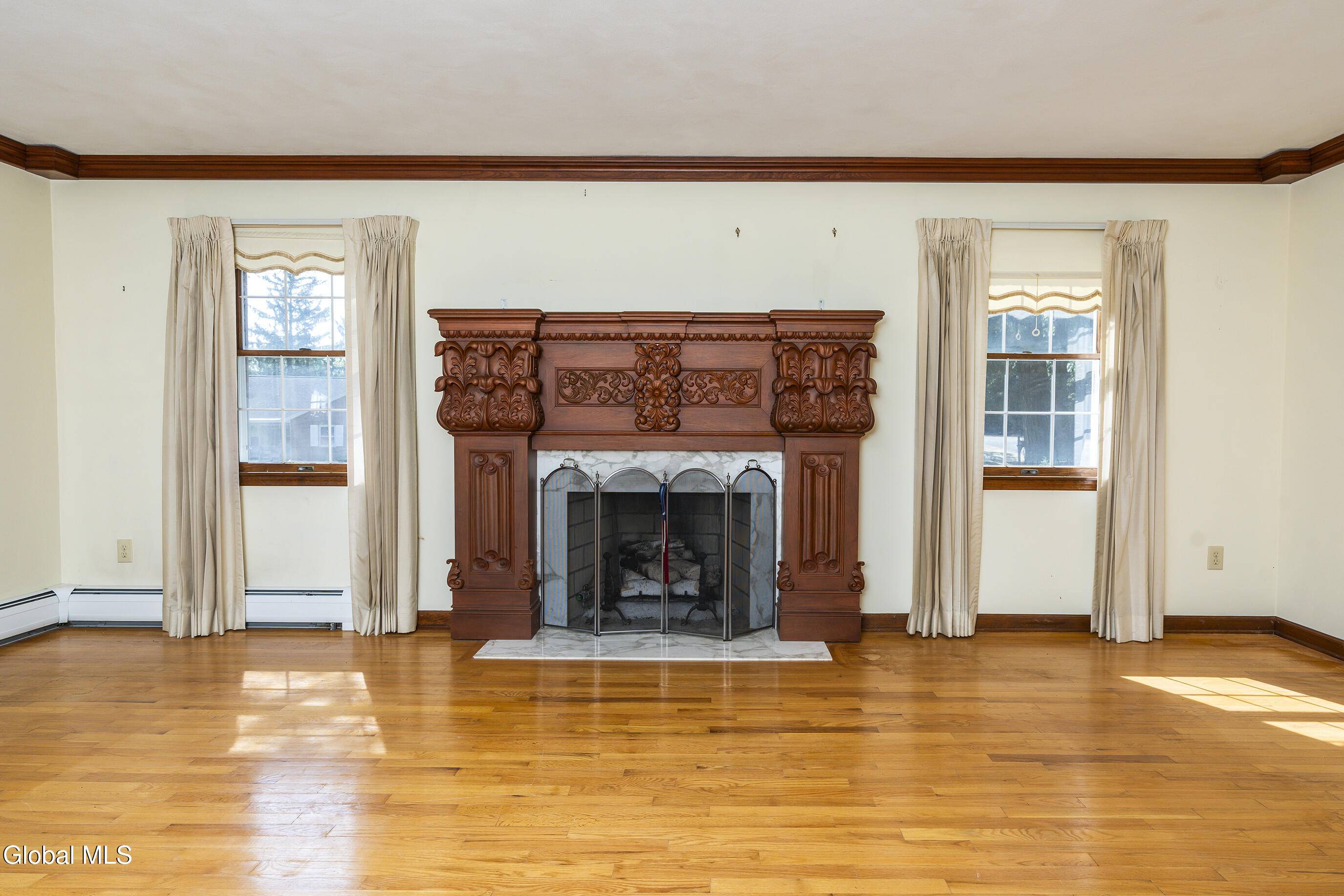 Niskayuna, NY 12309,1245 Viewmont Drive