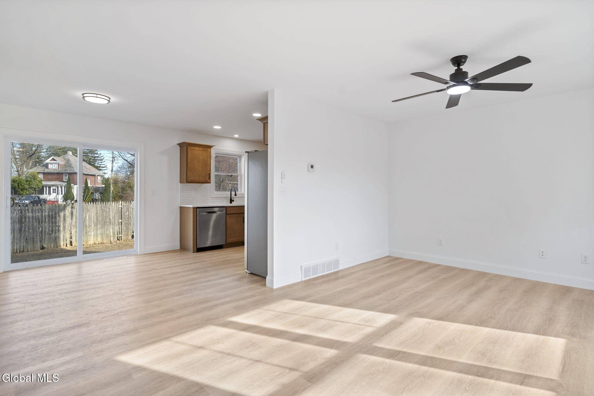 Rotterdam, NY 12306,1049 Laura Street