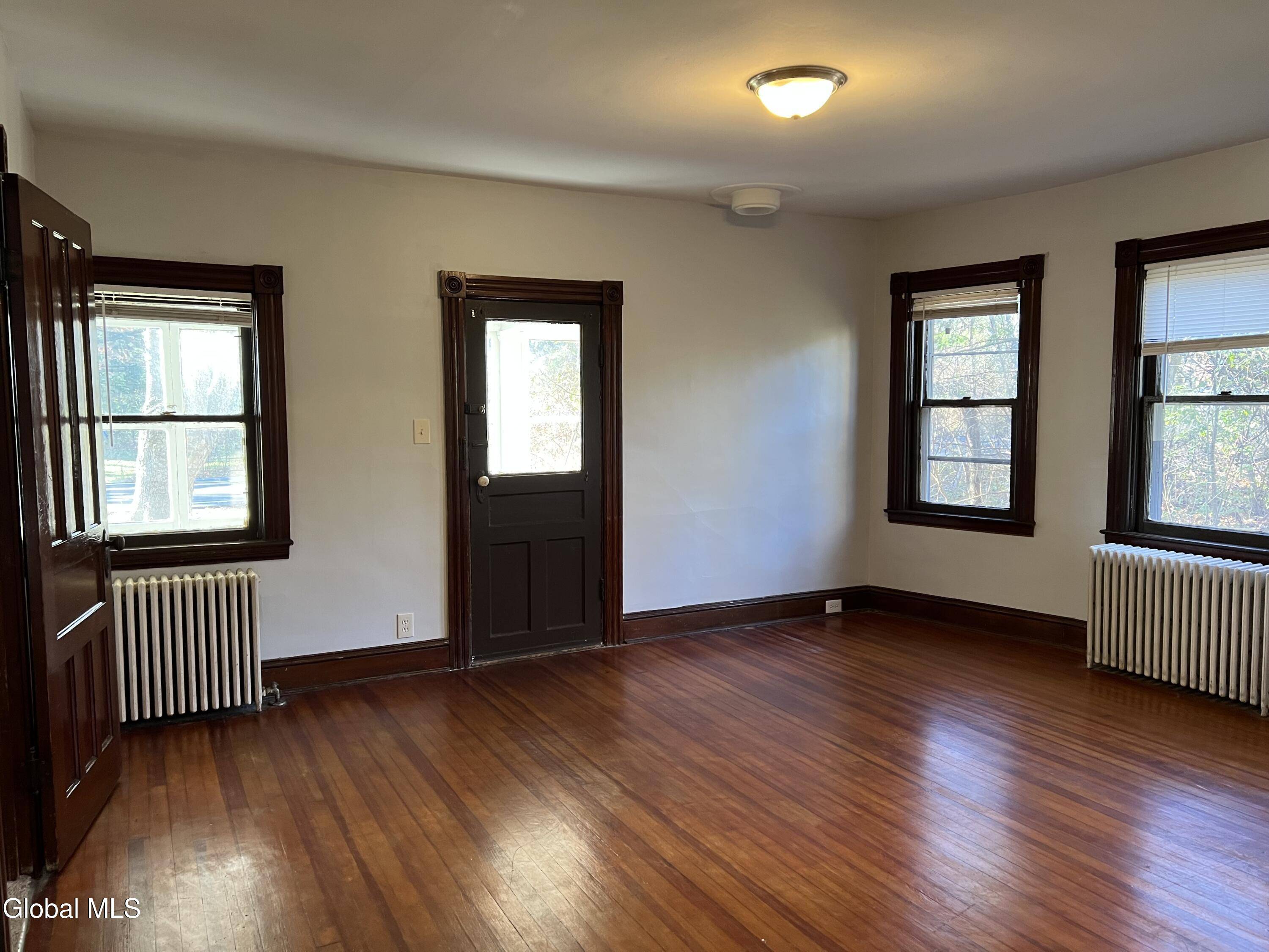 Niskayuna, NY 12309,2239 Rosendale Road