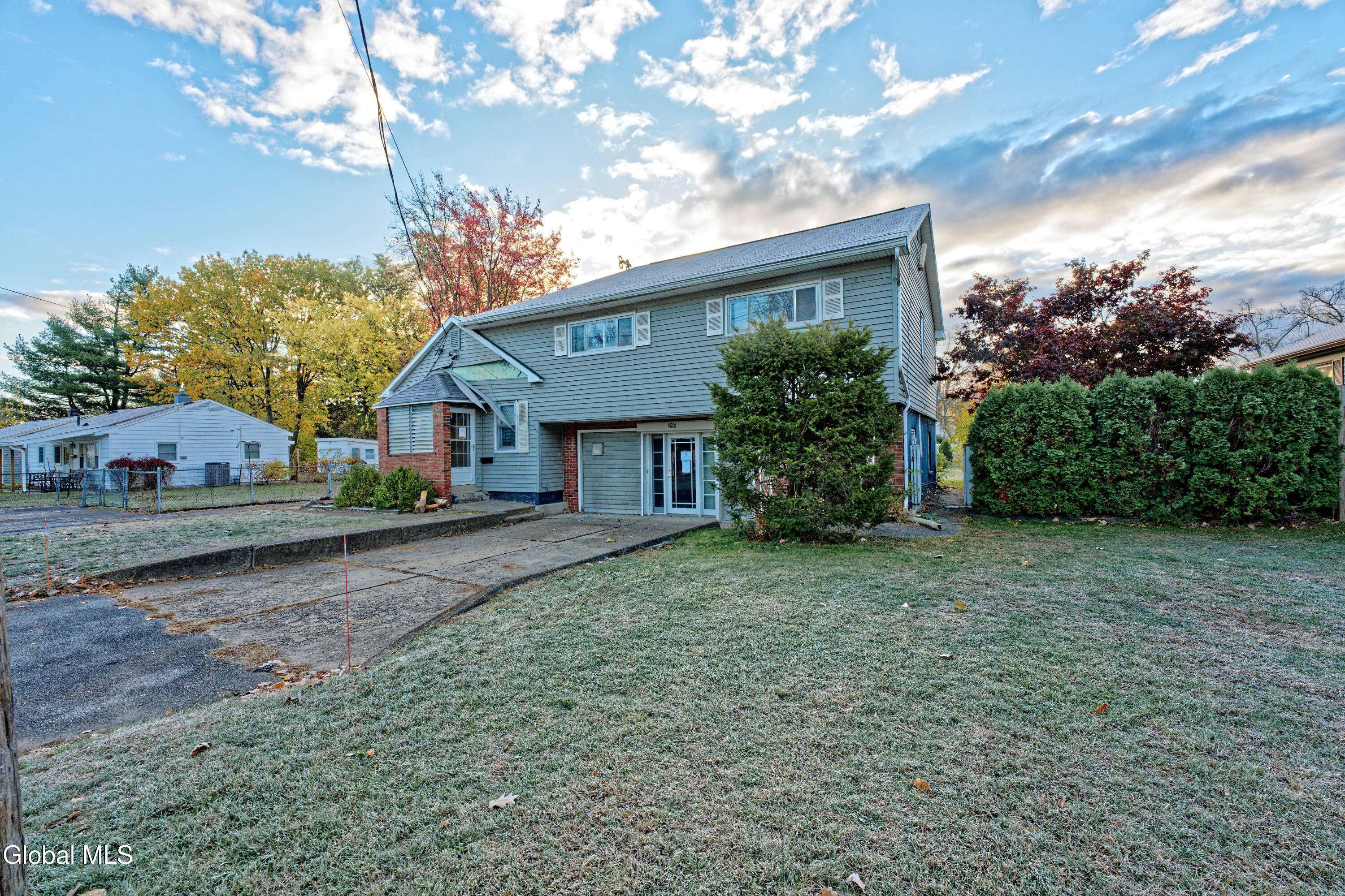 Schenectady, NY 12304,318 Chiswell Road