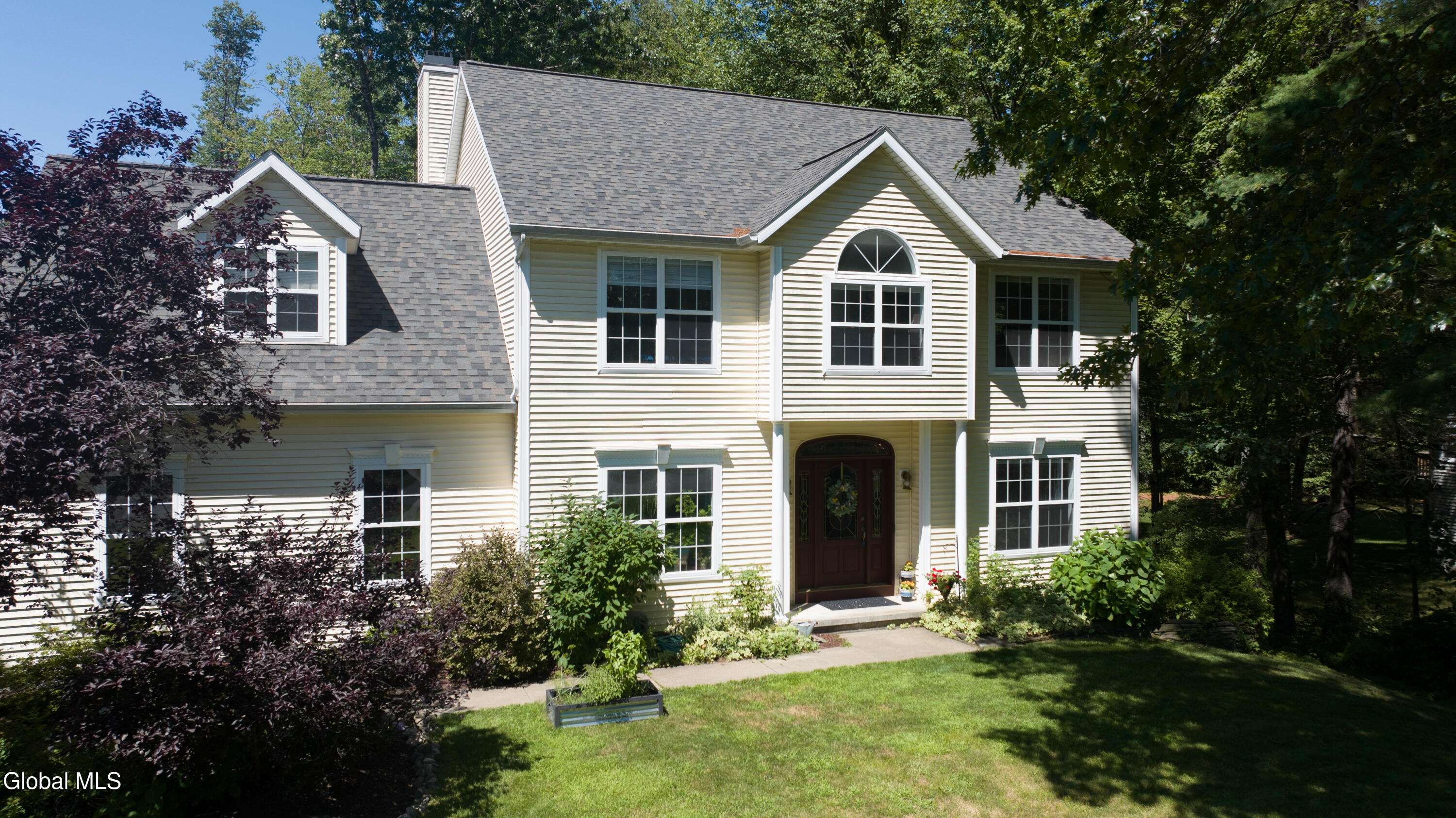 Milton, NY 12020,609 Acland Boulevard