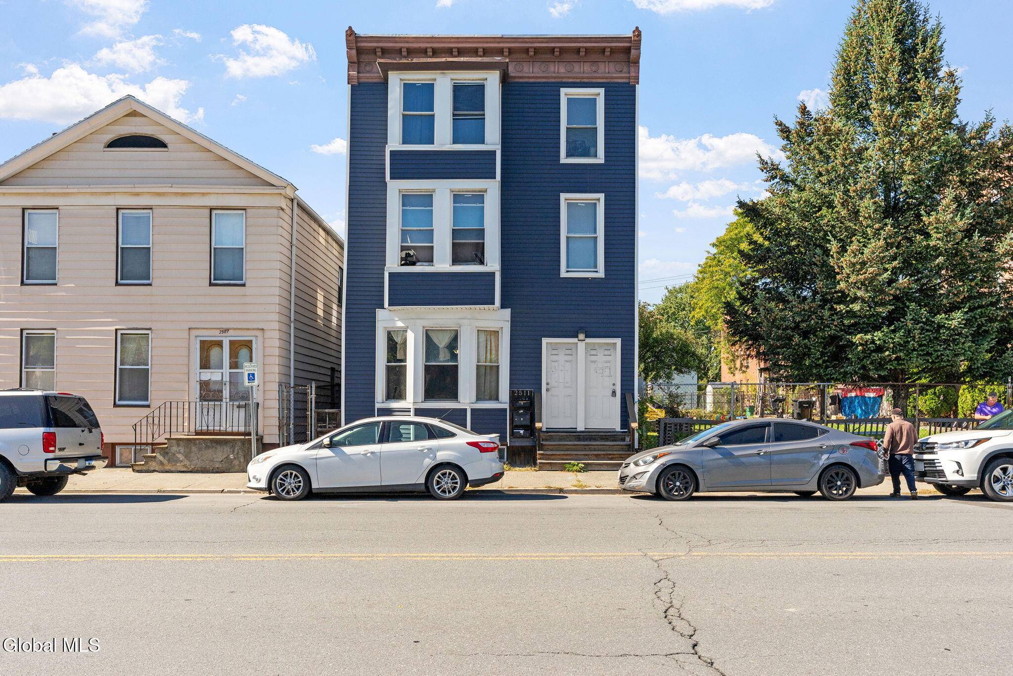 Troy, NY 12180,2511 6th Avenue