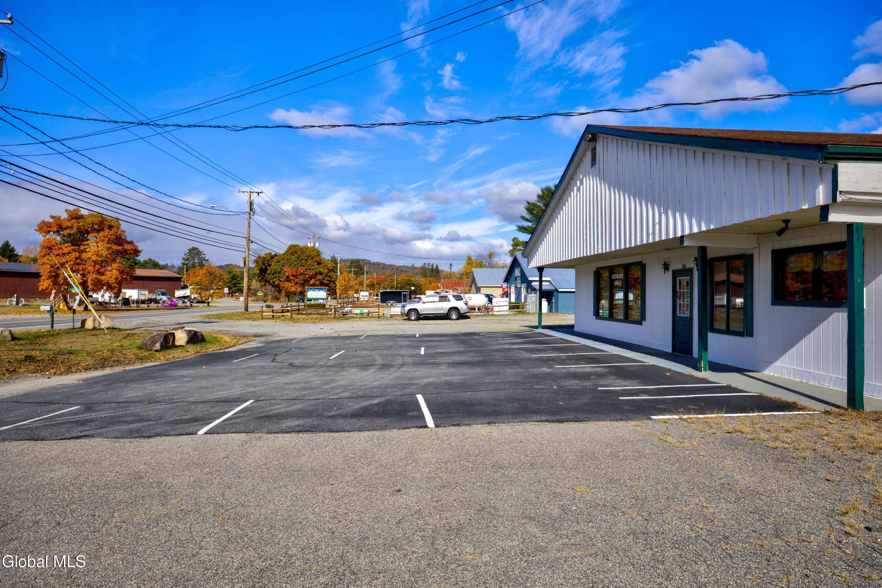 Chester, NY 12817,6254 US-9