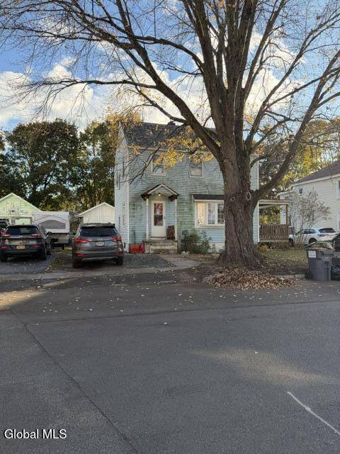South Glens Falls, NY 12803,6 New Street