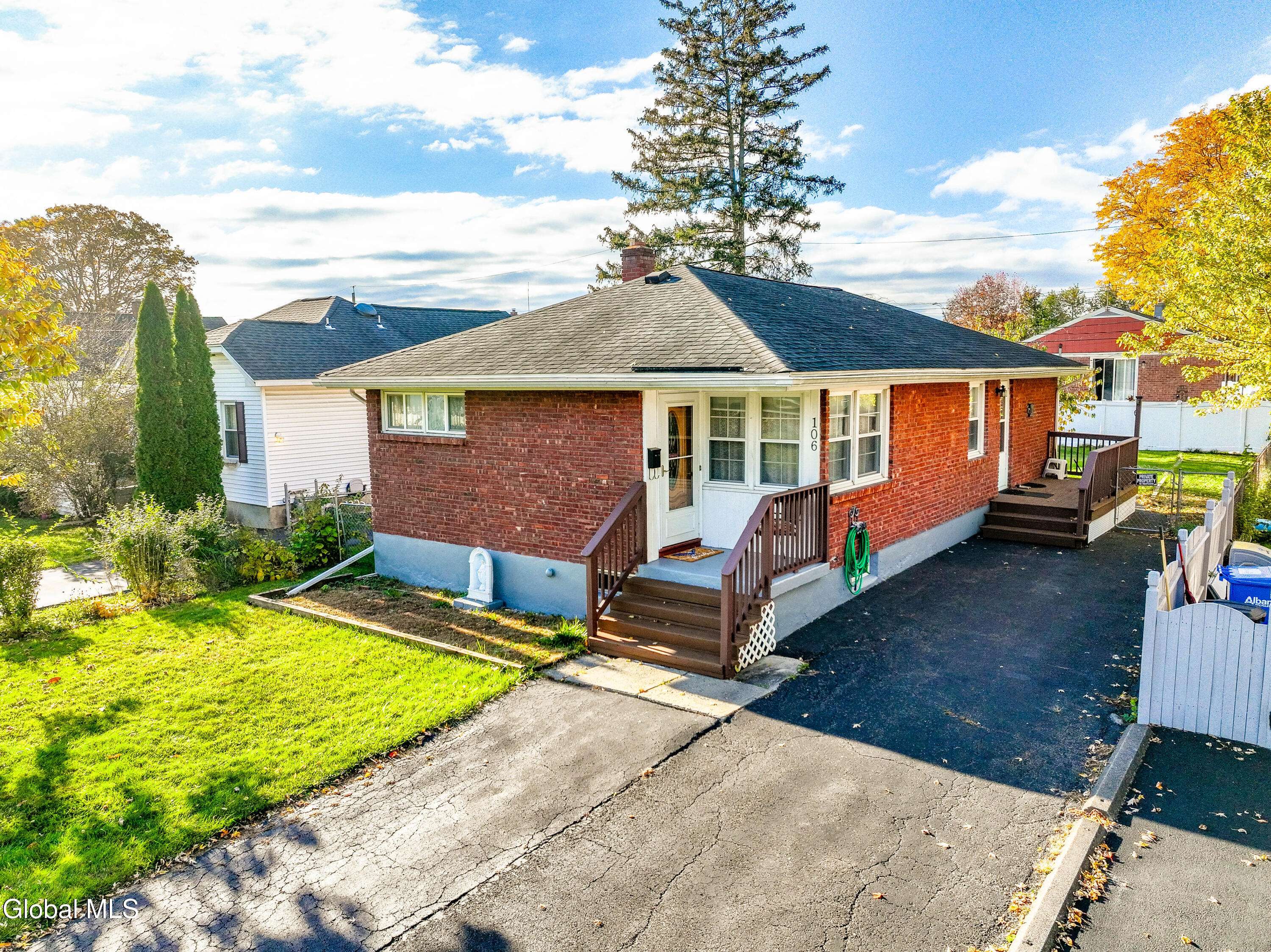 Albany, NY 12209,106 Edgecomb Street