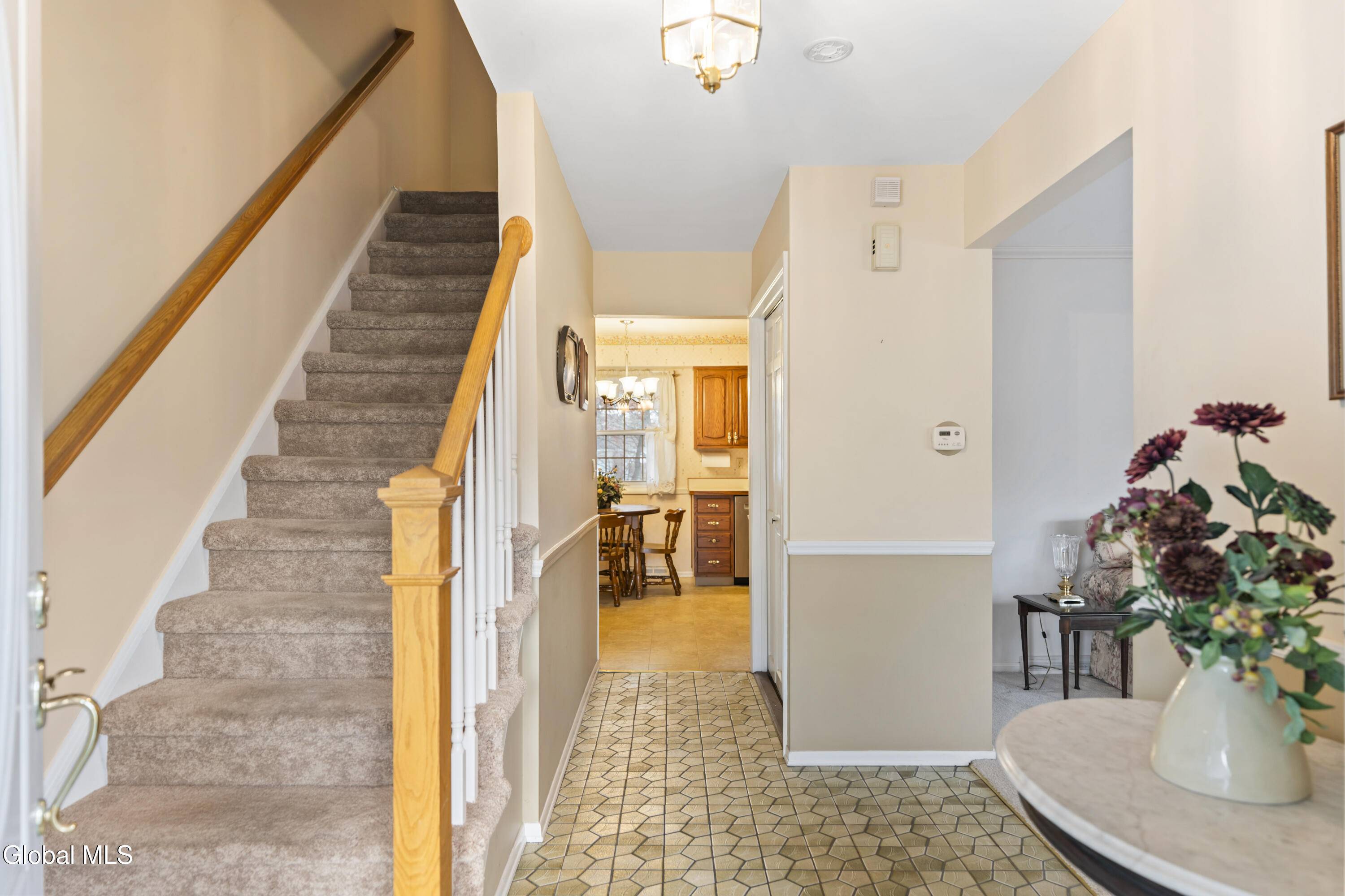 Colonie, NY 12205,11 Westchester Drive