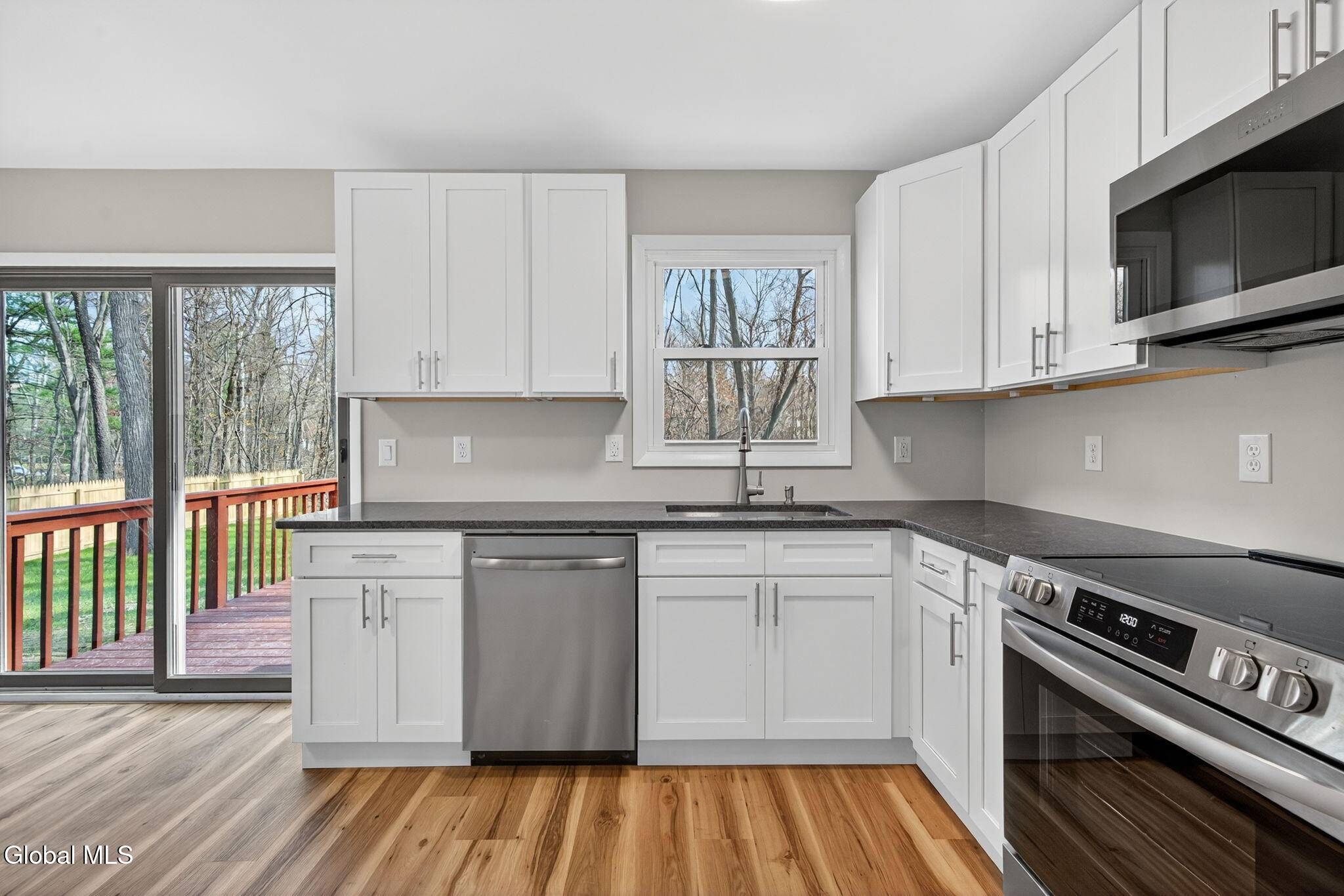 Guilderland, NY 12203,203 Woodscape Drive