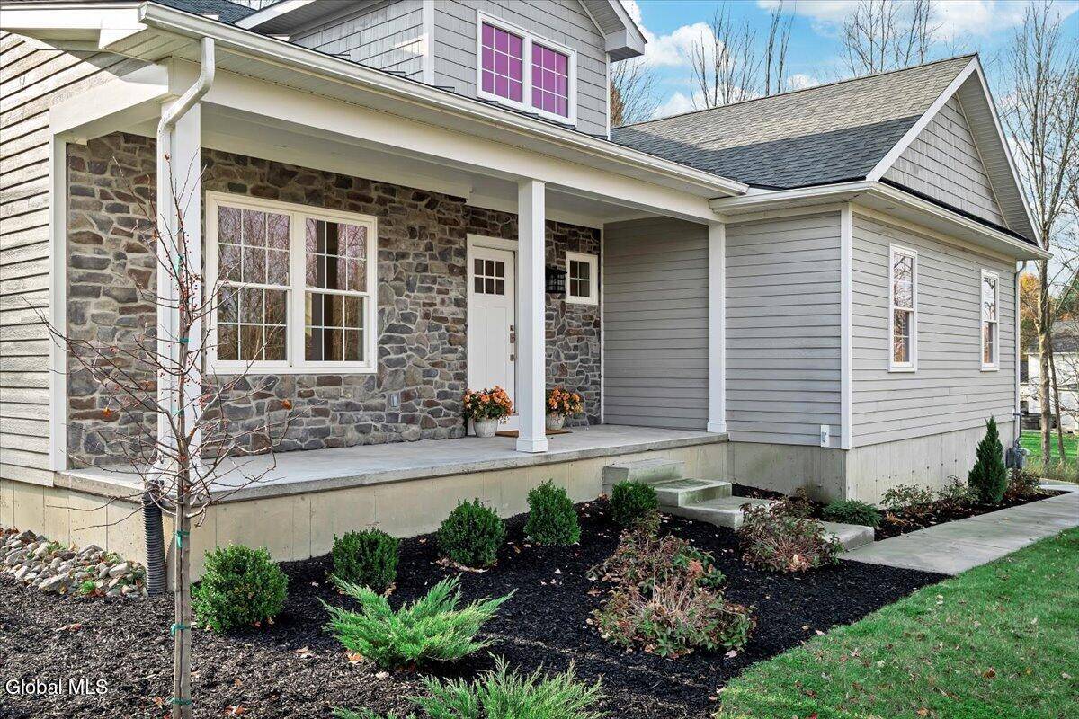 Brunswick, NY 12180,518 Pinewoods Avenue