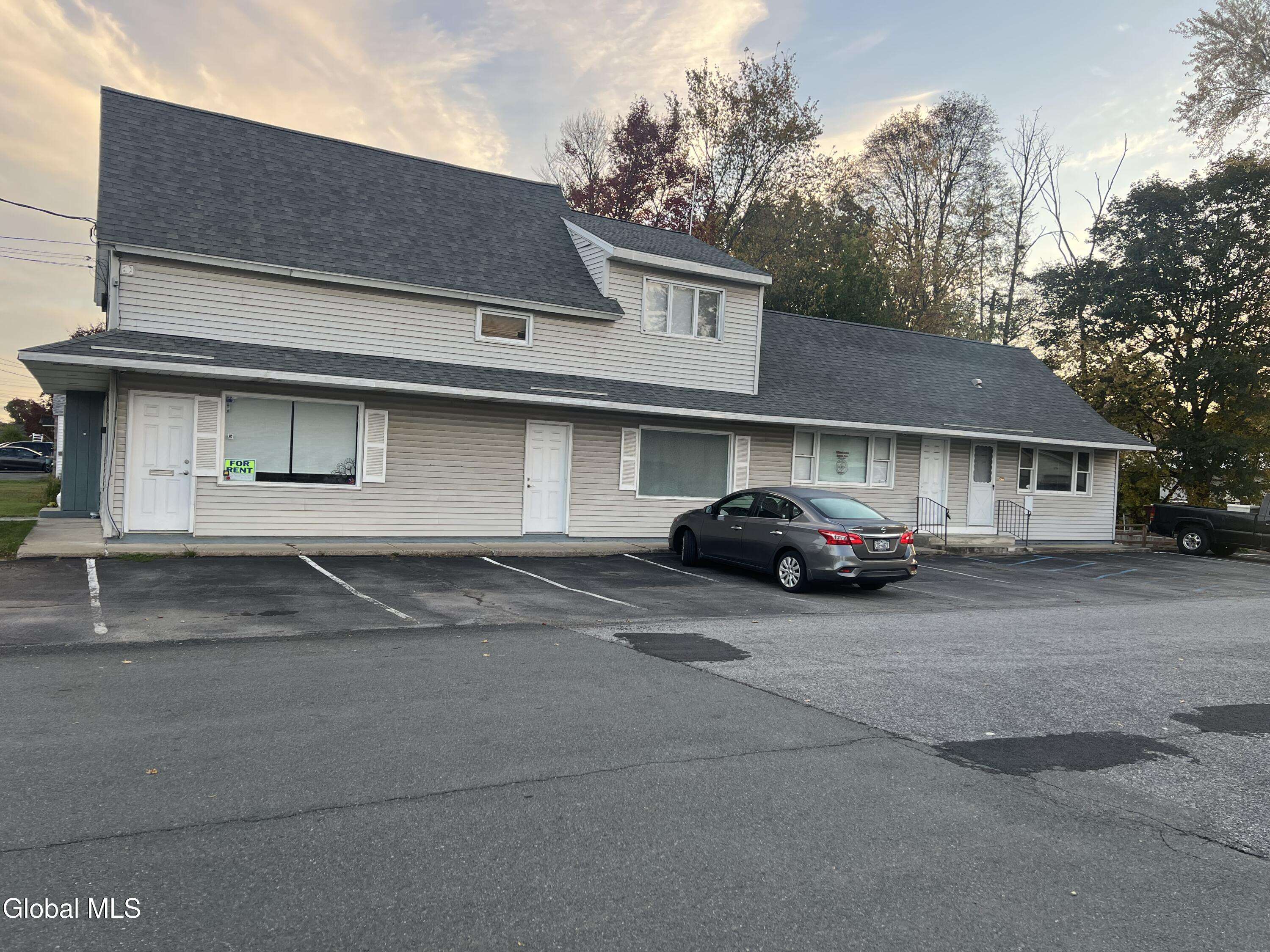 Rotterdam, NY 12303,2557 Hamburg Street #1