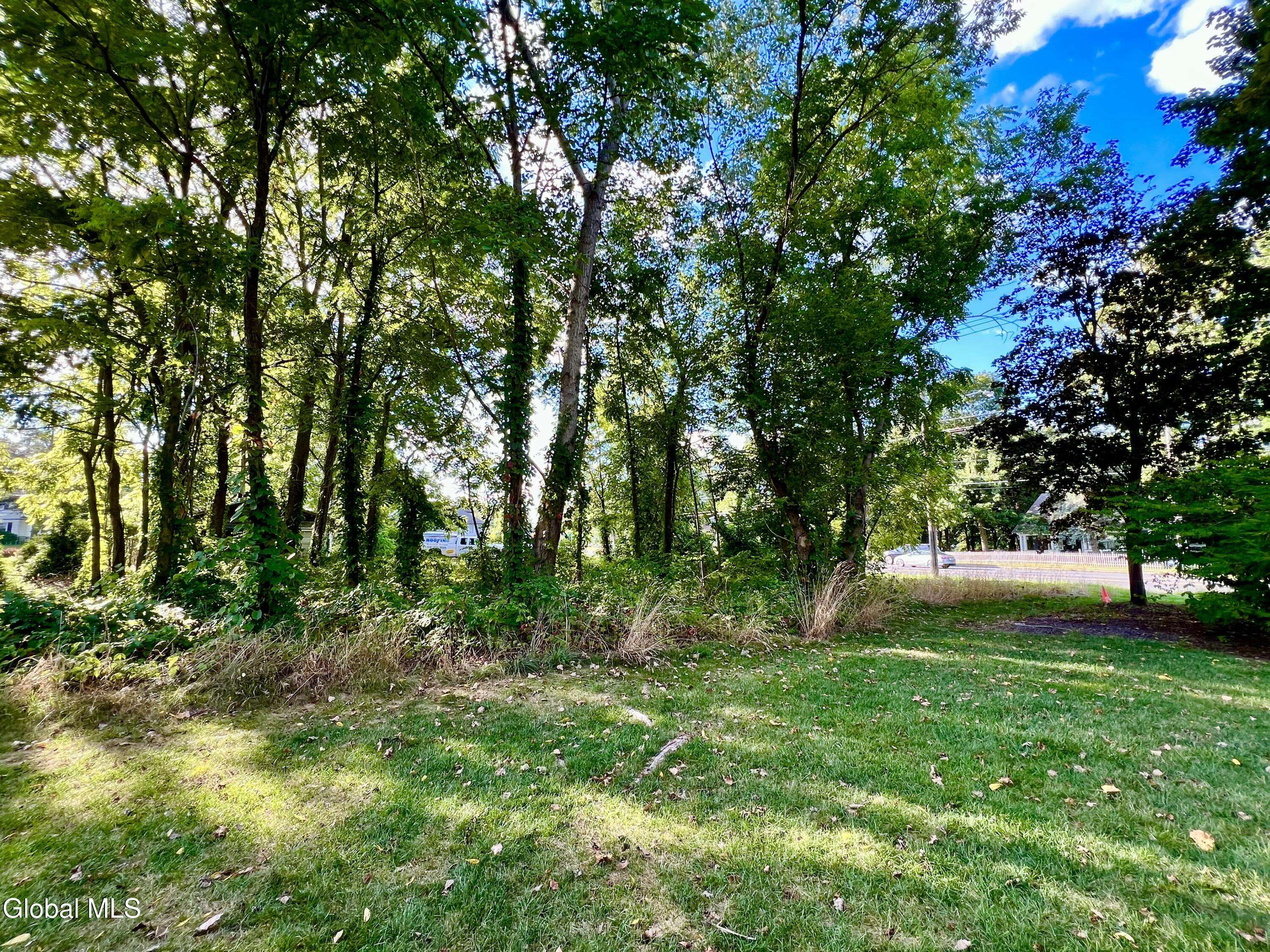 Niskayuna, NY 12309,2808 Troy Schenectady Road