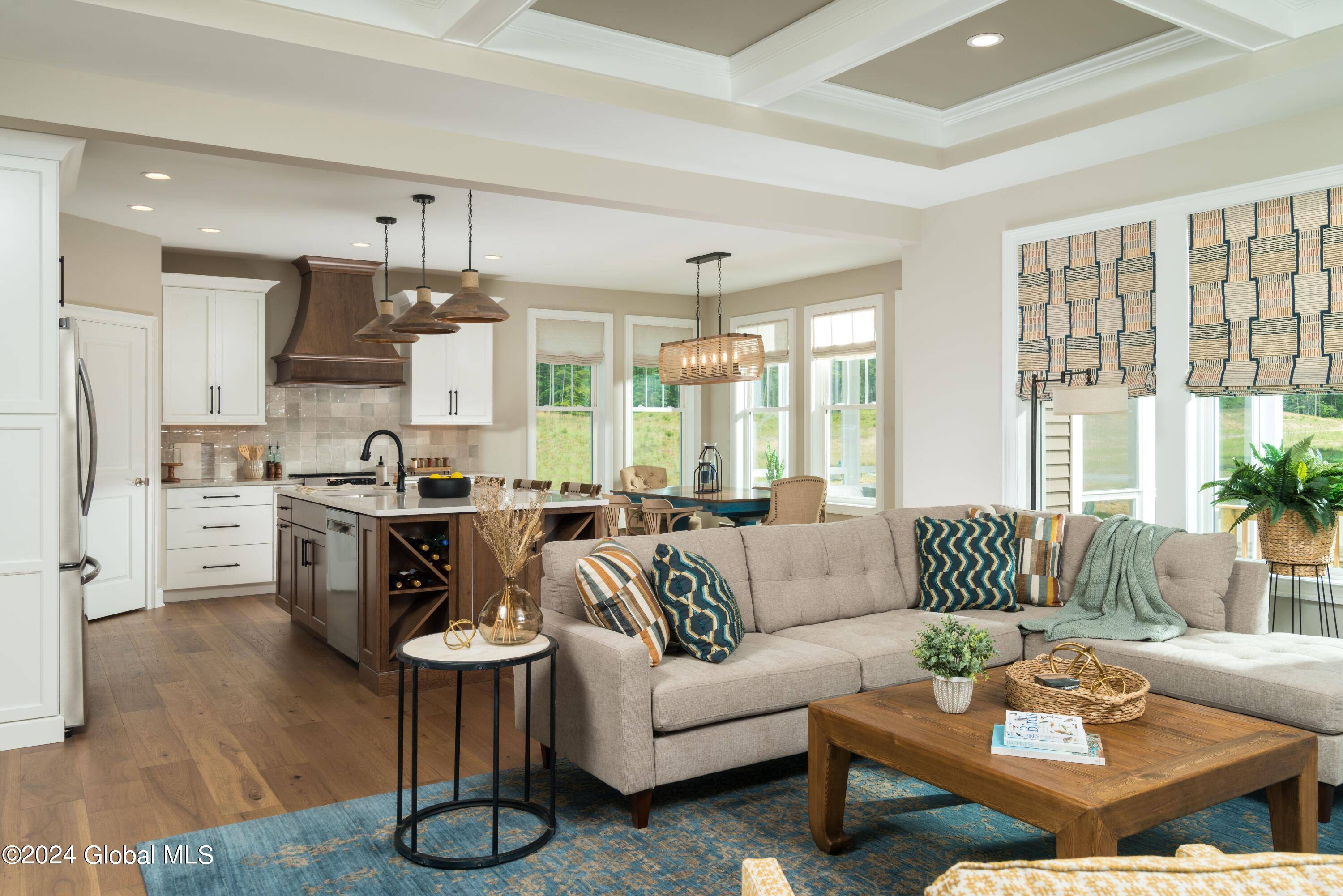 Wilton, NY 12866,25 Angeles Avenue