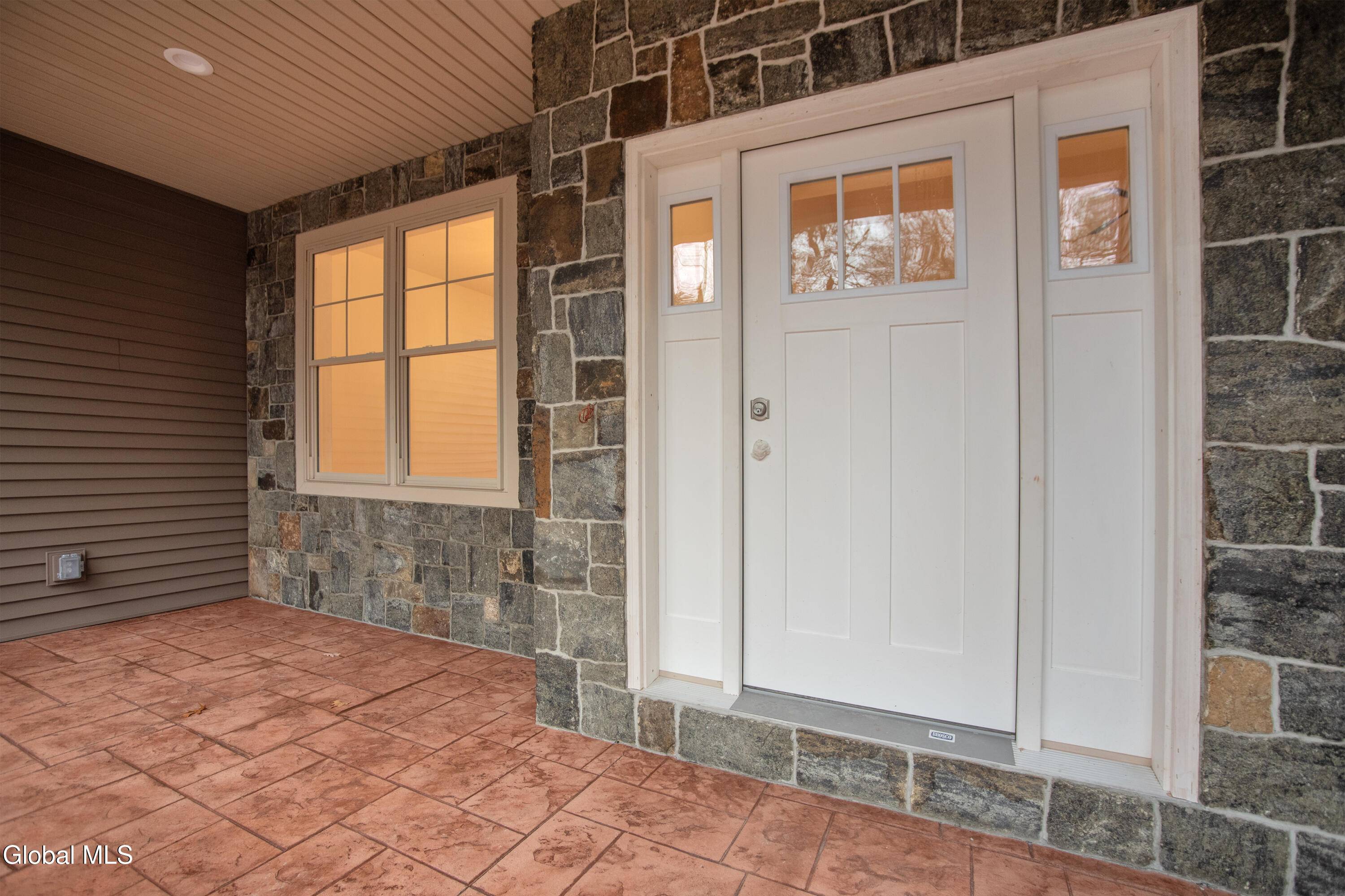 Moreau, NY 12831,29 Sweet Road