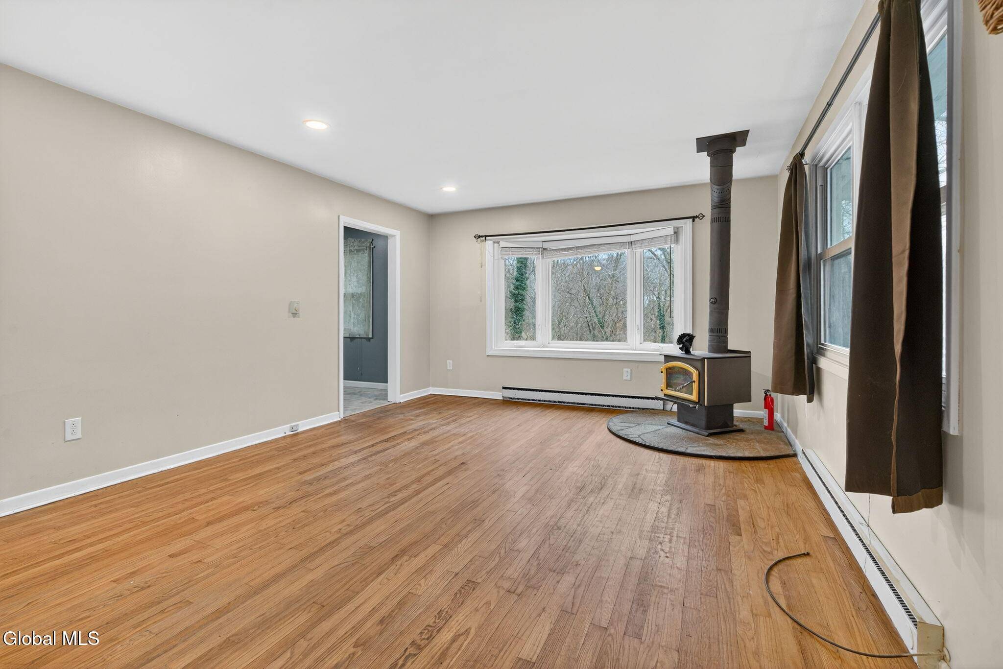 East Greenbush, NY 12144,257 Lake Shore Drive