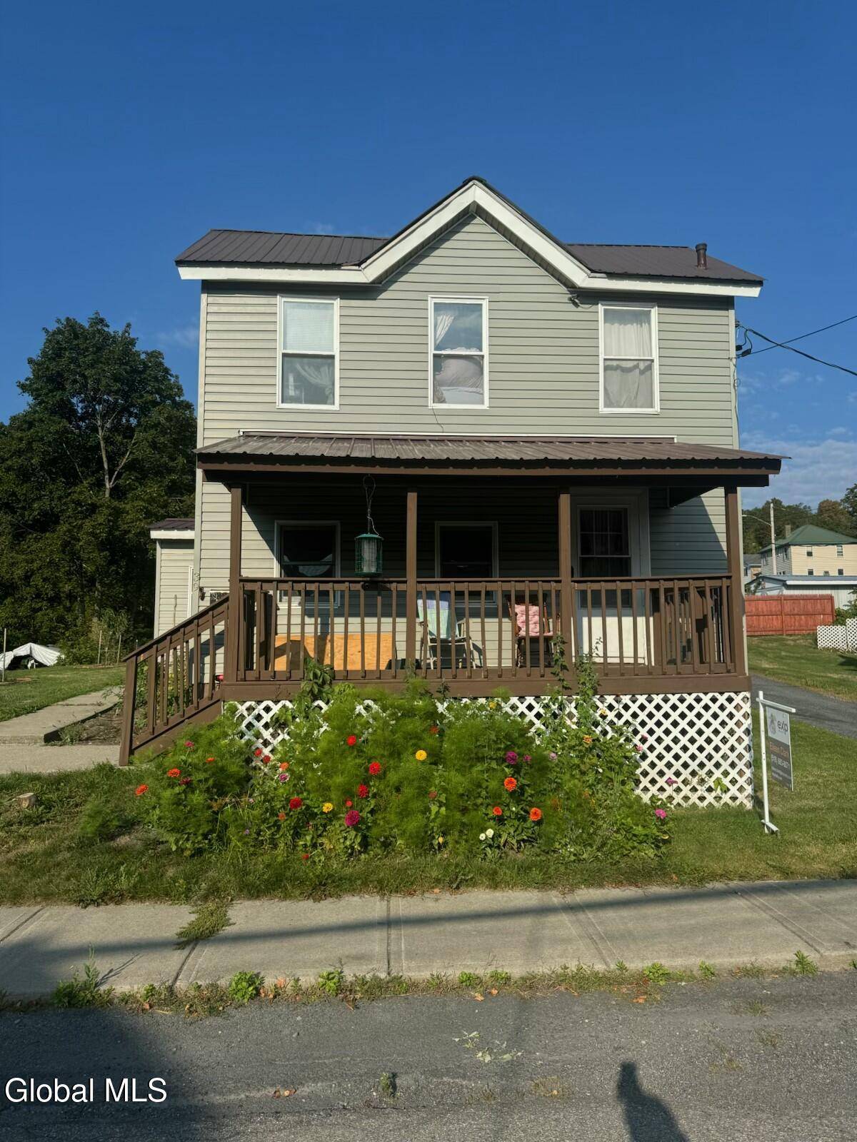 Whitehall, NY 12887,39 West Street