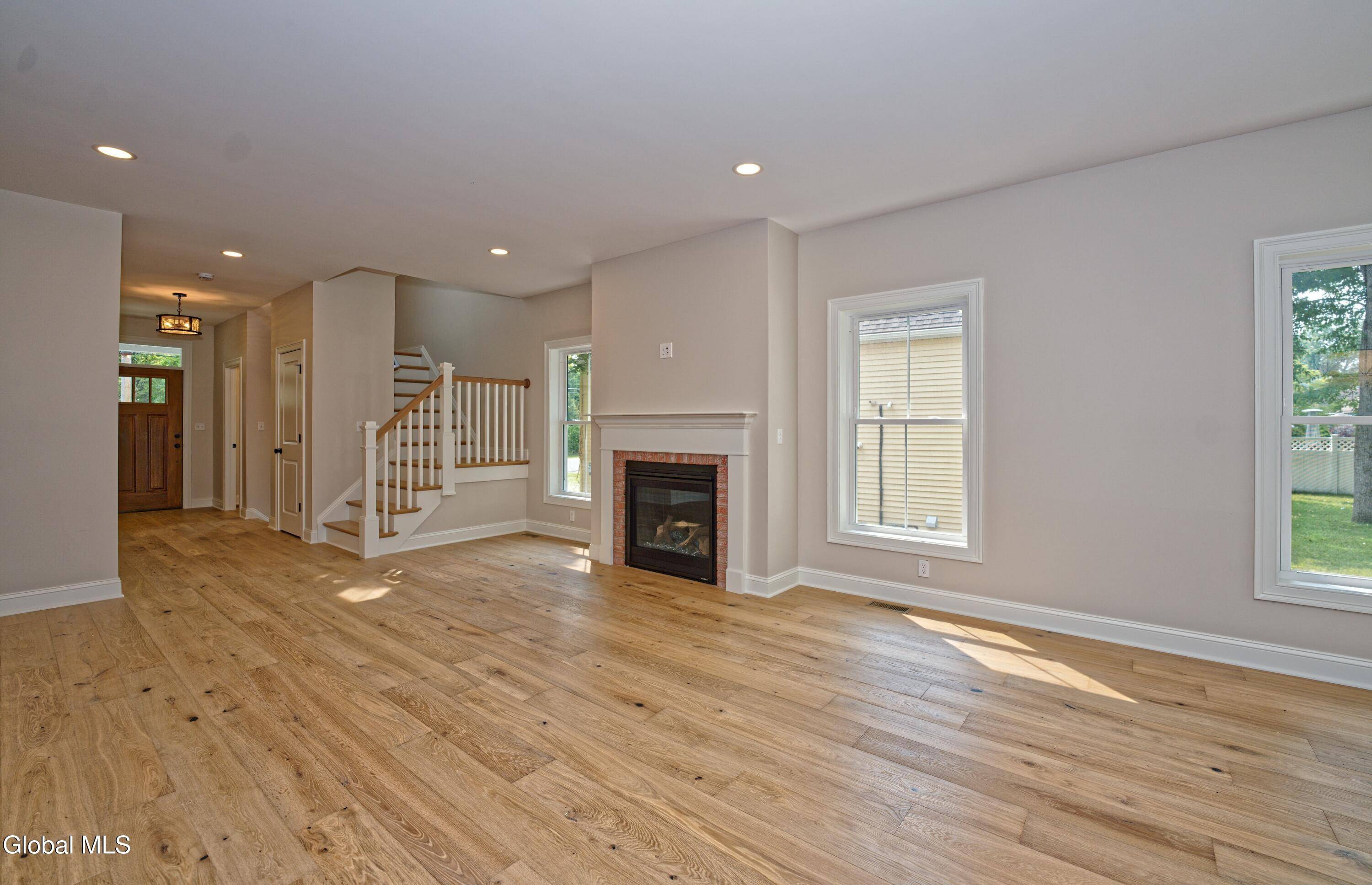 Saratoga Springs, Inside, NY 12866,295 Jefferson Street