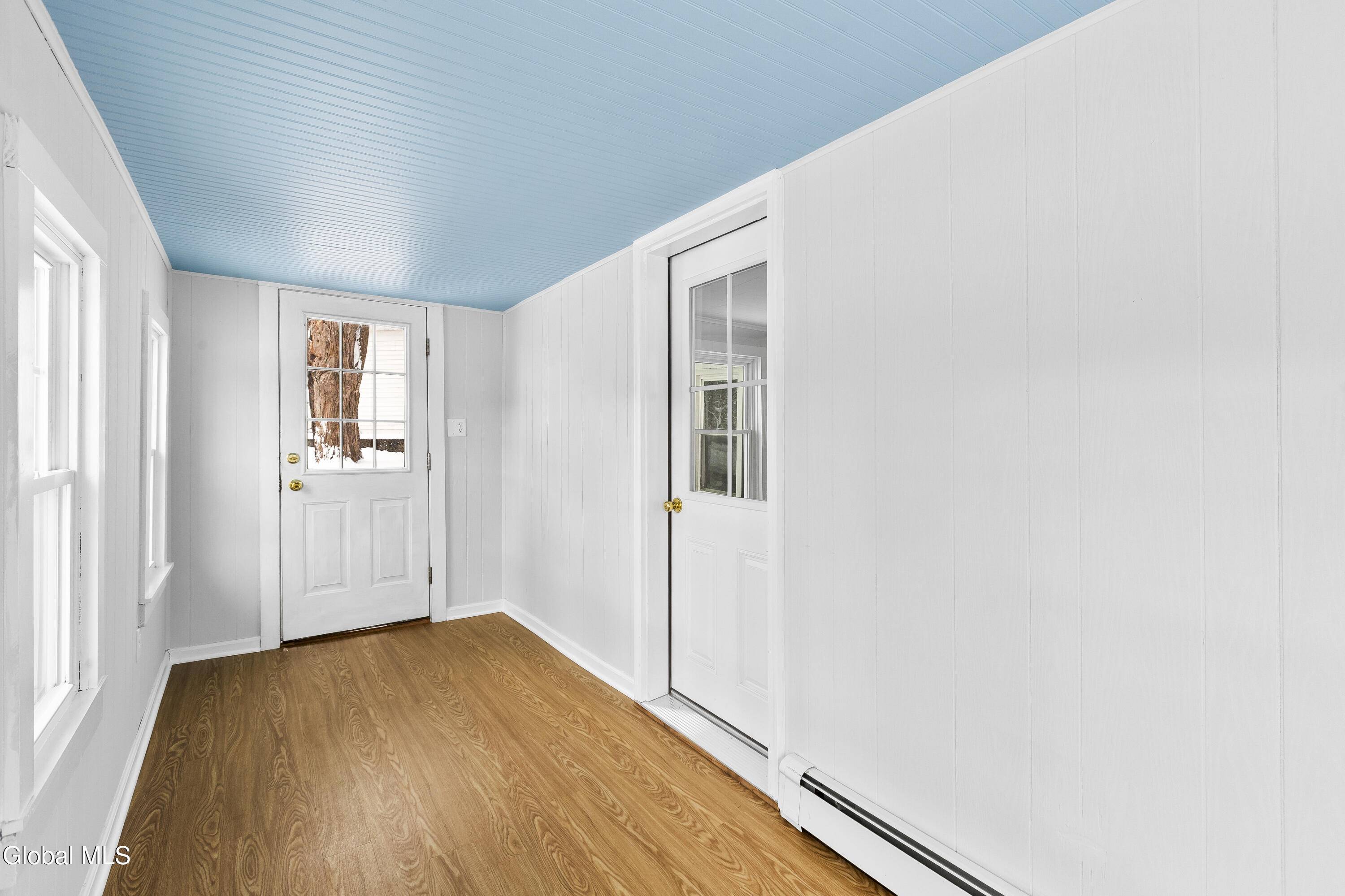 East Greenbush, NY 12061,4 Moore Road