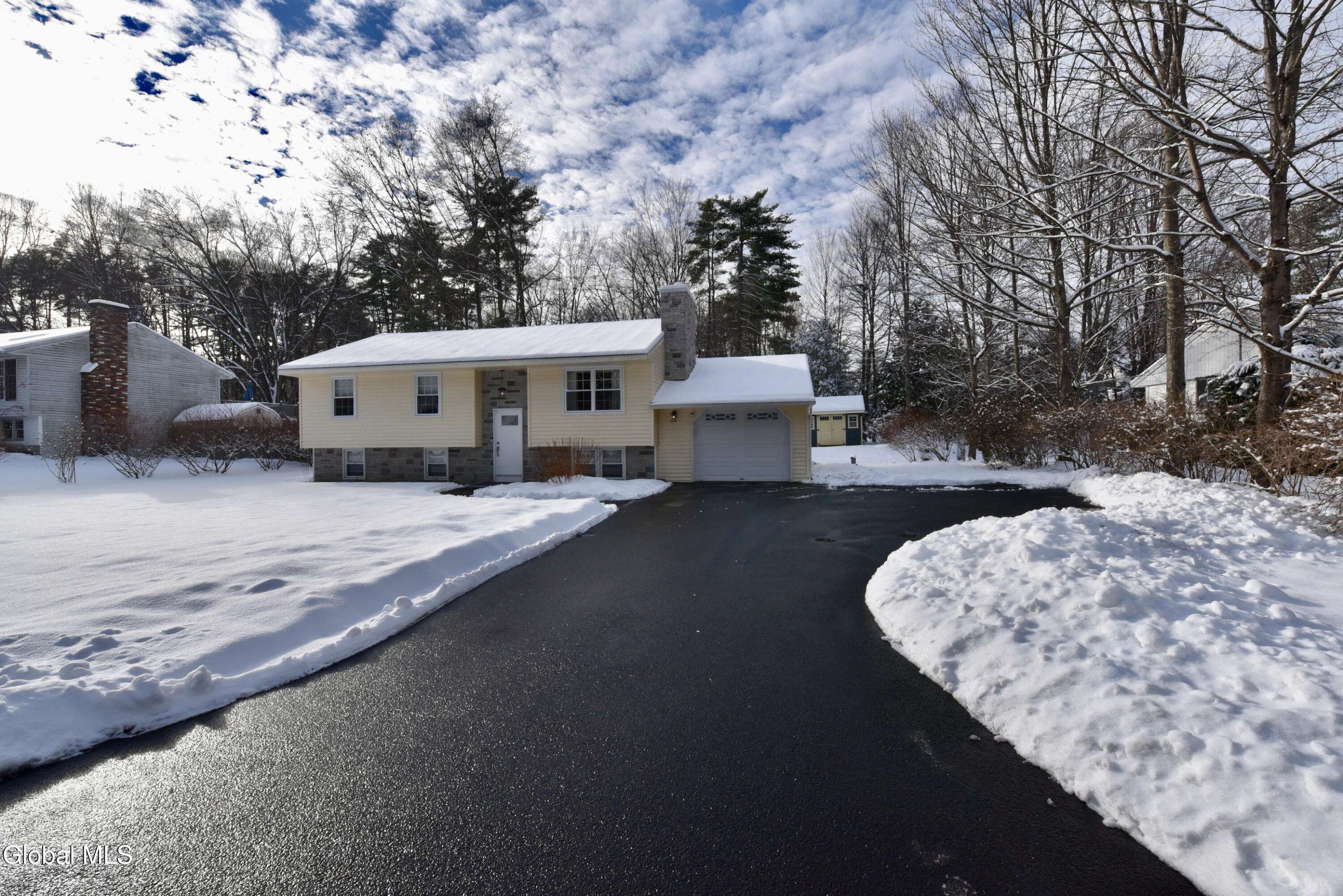 Wilton, NY 12866,7 White Pine Lane