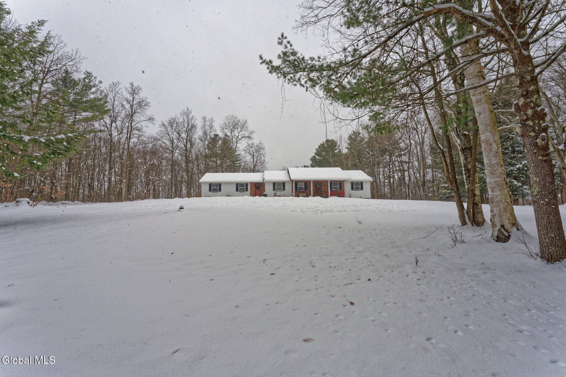 Argyle, NY 12809,35 Pinewood Way