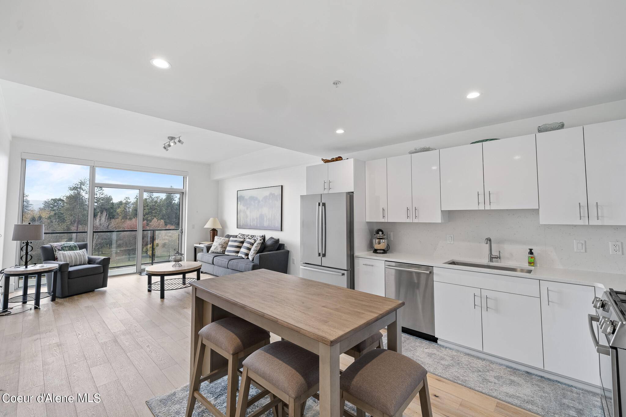 Coeur d'Alene, ID 83814,201 N 1ST ST ##707