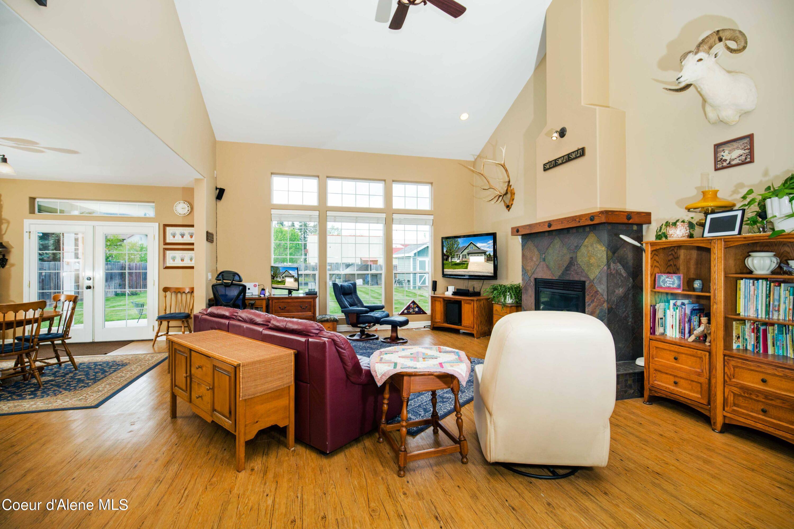 Sandpoint, ID 83864,1918 Browning Way