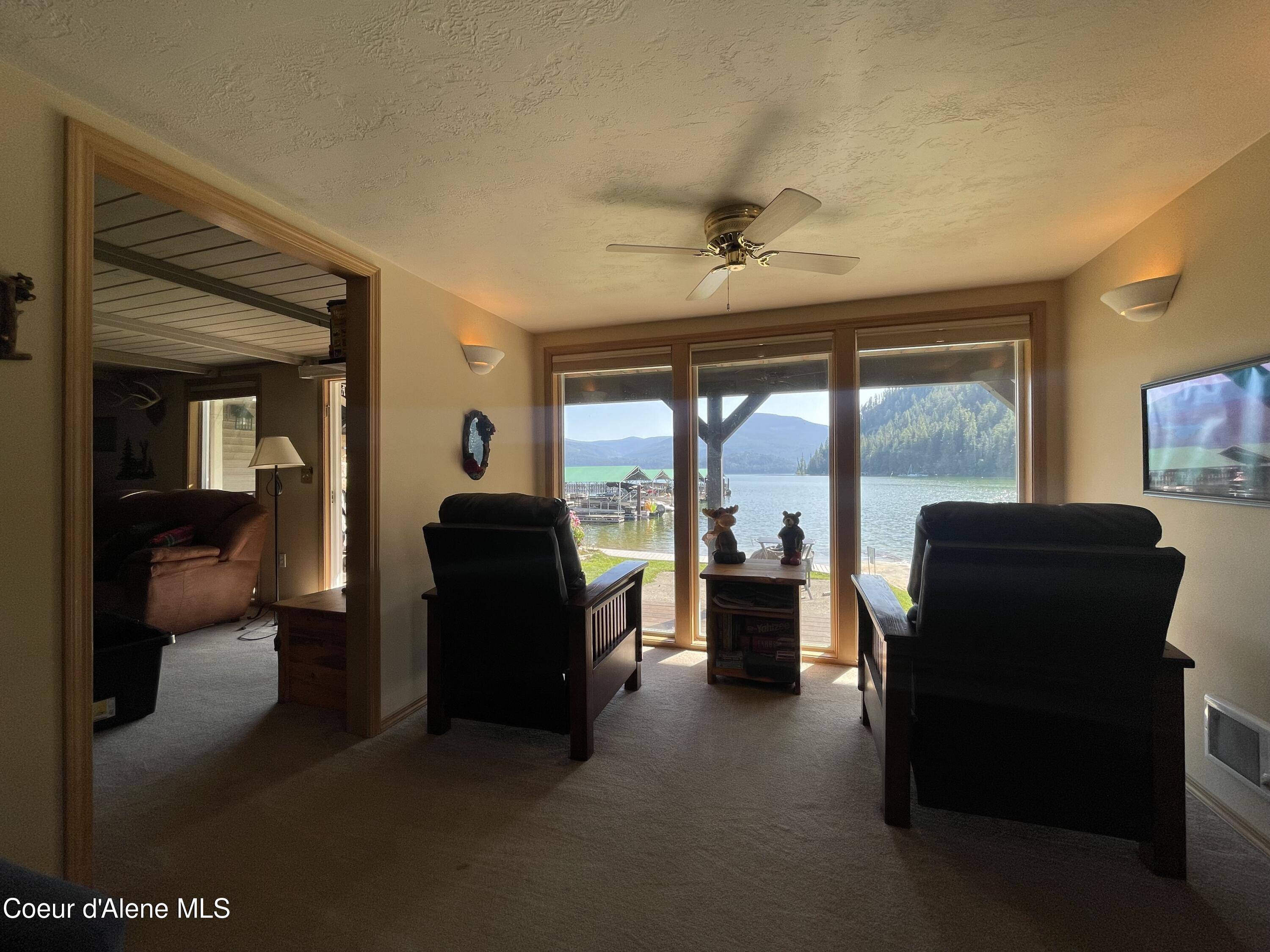 Priest Lake, ID 83856,11 Beach Dr
