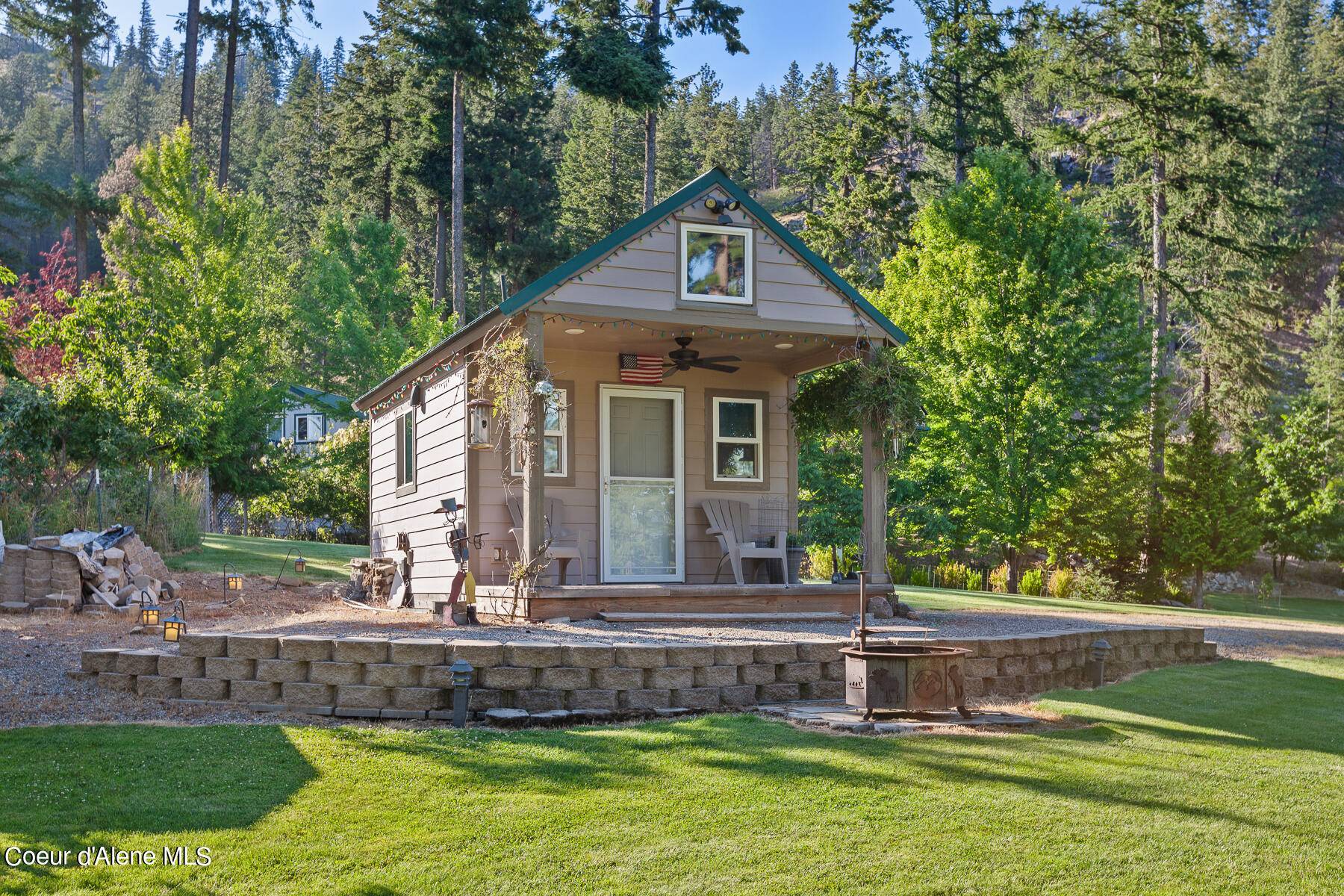 Bayview, ID 83803,461 Glacier Loop Rd